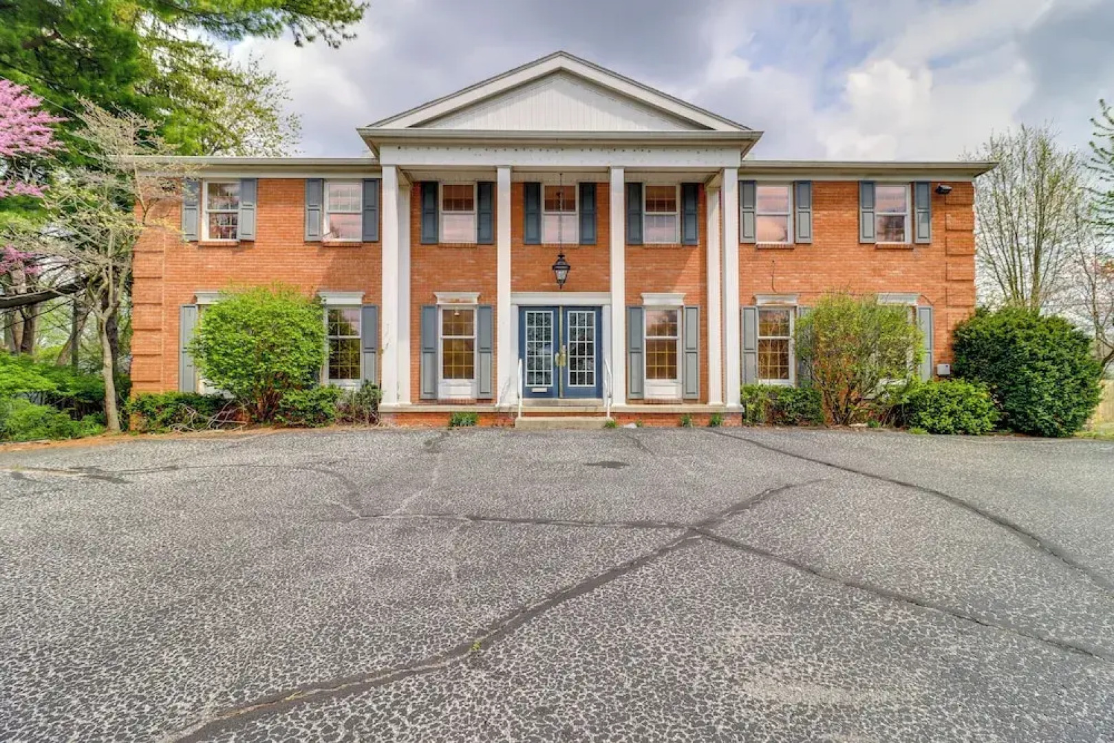 7 Mi to Downtown: Toledo Apt Near Franklin Park