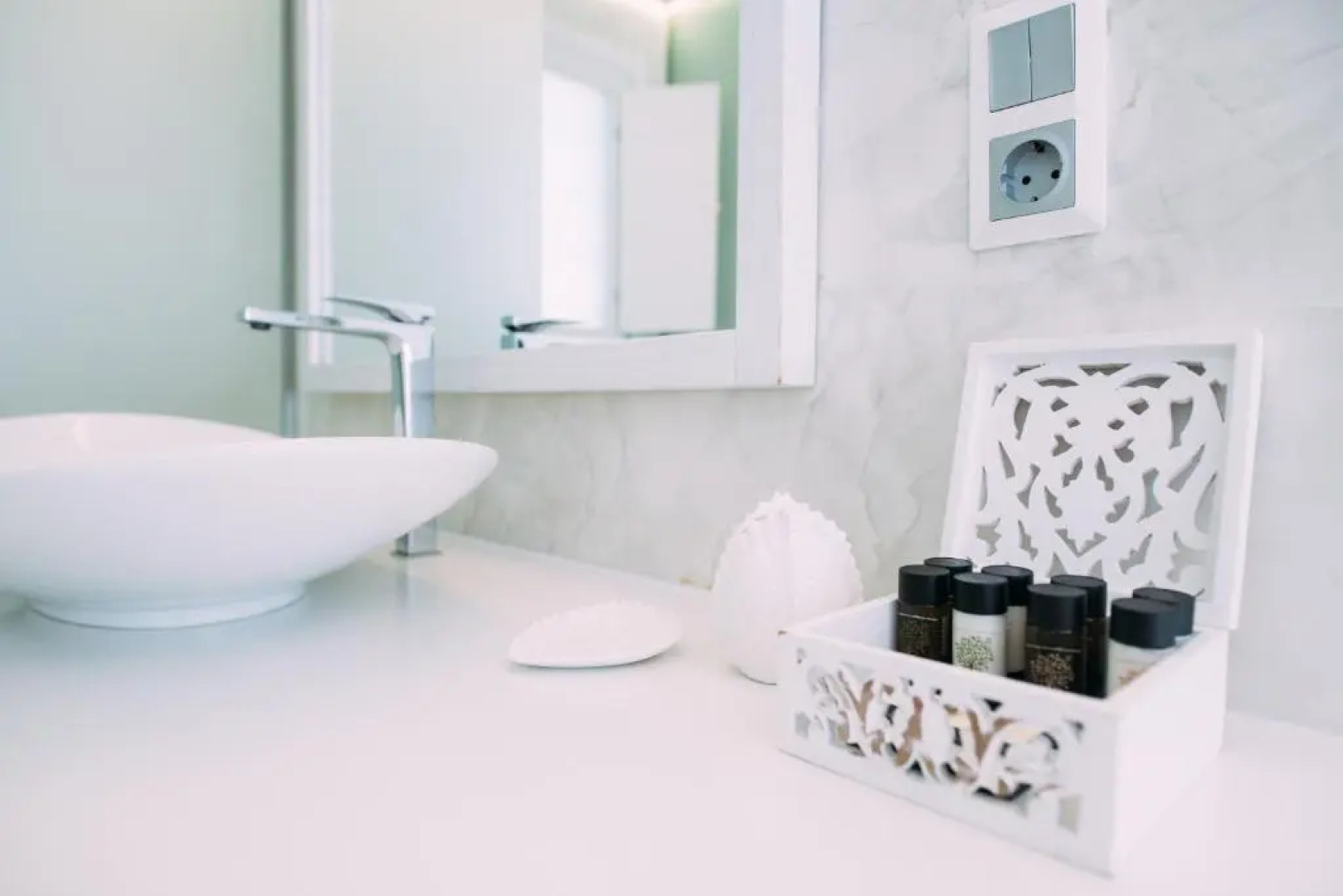 Schinoza Luxury Suites