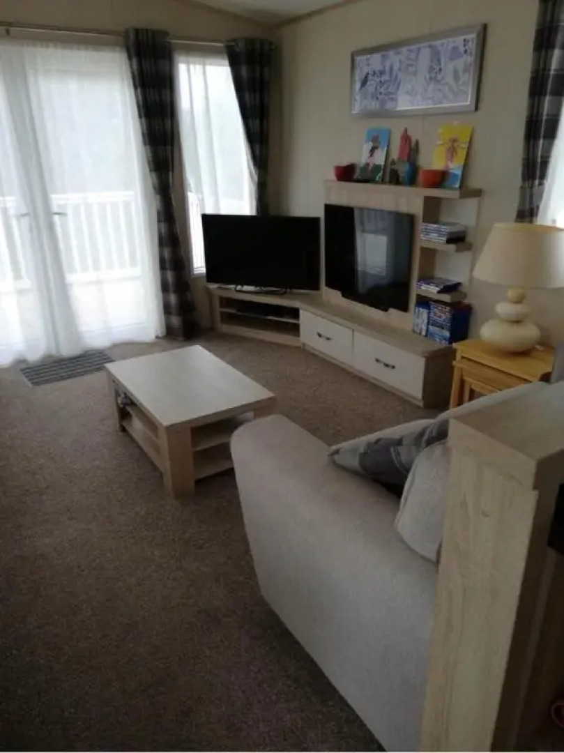 M58 2 Bedroom, 6 berth Caravan