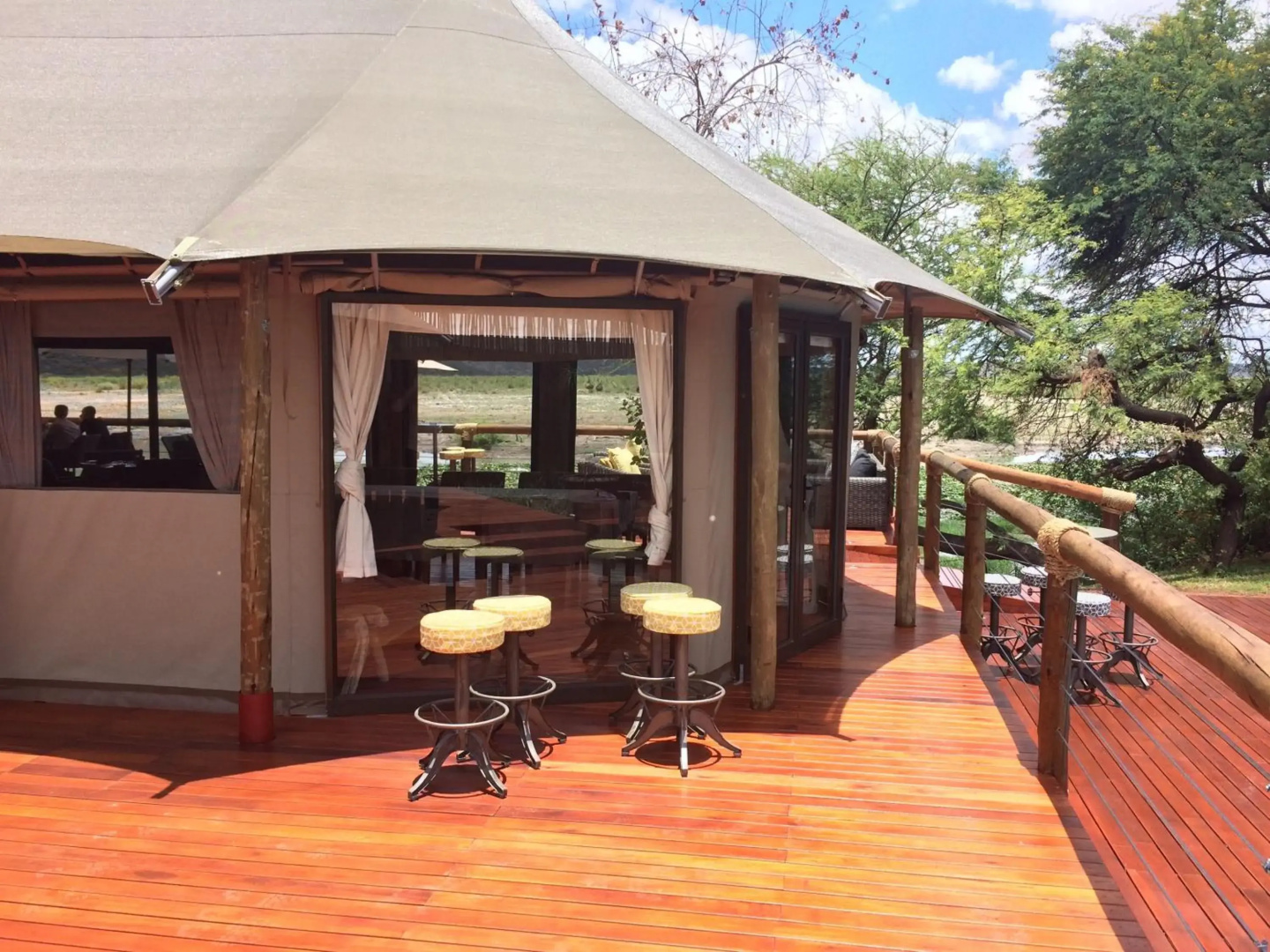 Tau Game Lodge