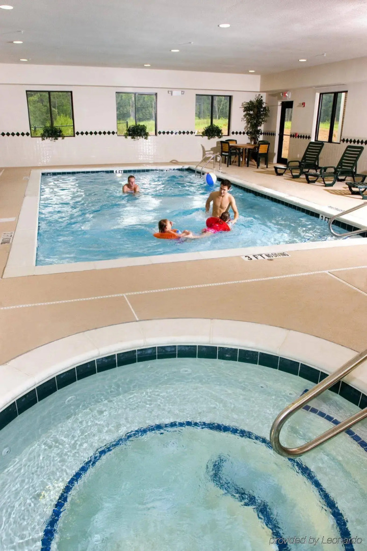 Country Inn & Suites by Radisson, Raleigh-Durham Airport, NC