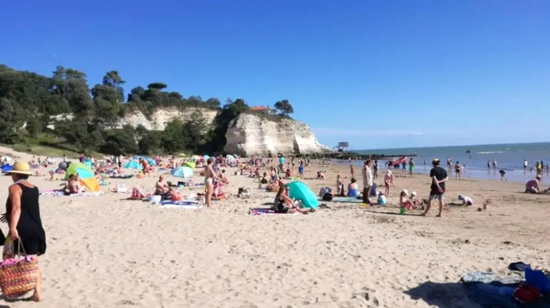 House With 2 Bedrooms In Meschers Sur Gironde With Enclosed Garden