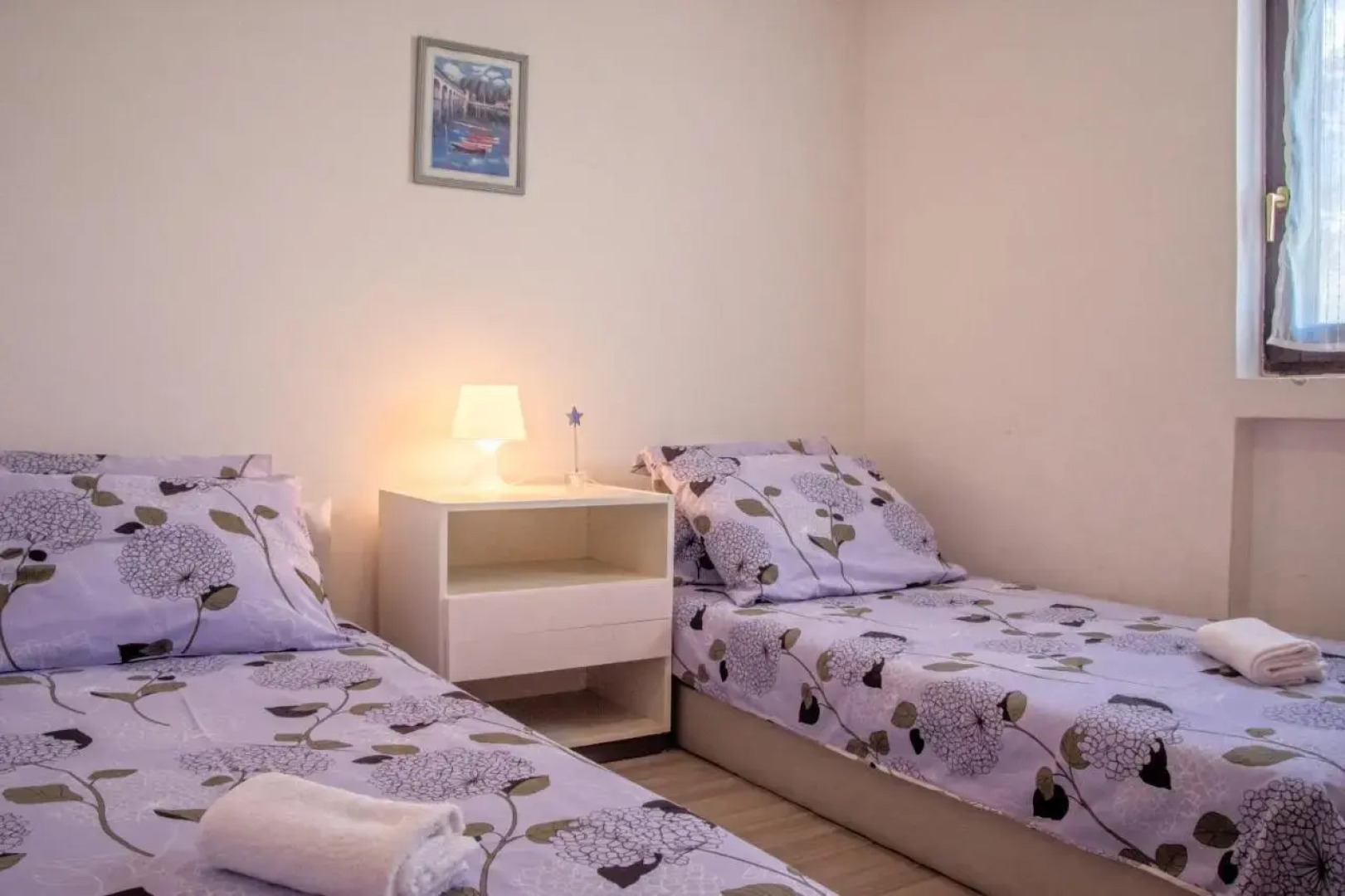 Three-Bedroom Apartment Jadranovo with an Outdoor Swimming Pool 08