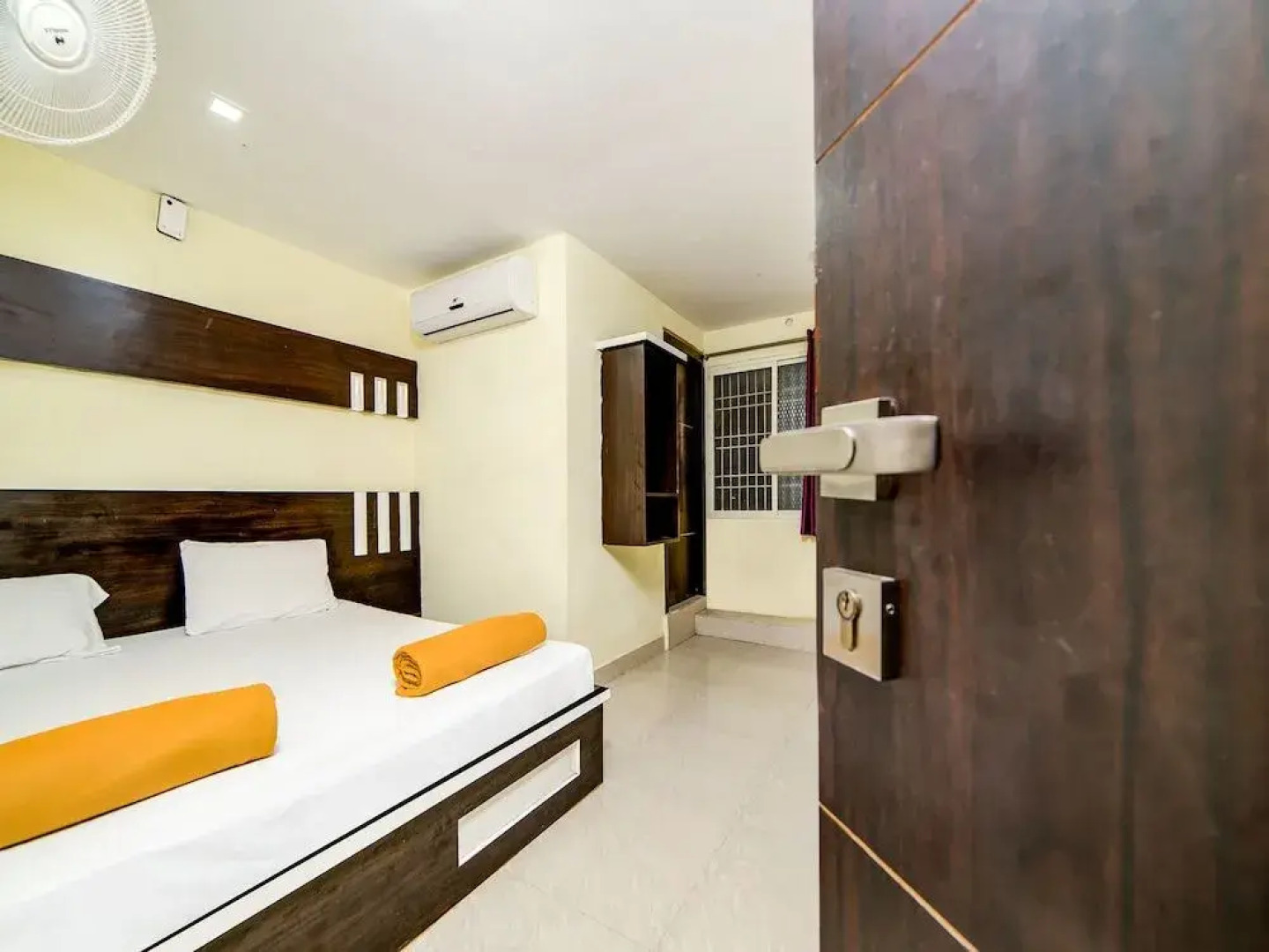 SPOT ON 41635 Hotel Gpr Grand