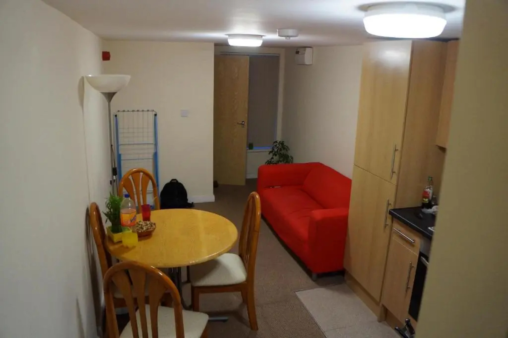 Lower Cathedral Road Apartment