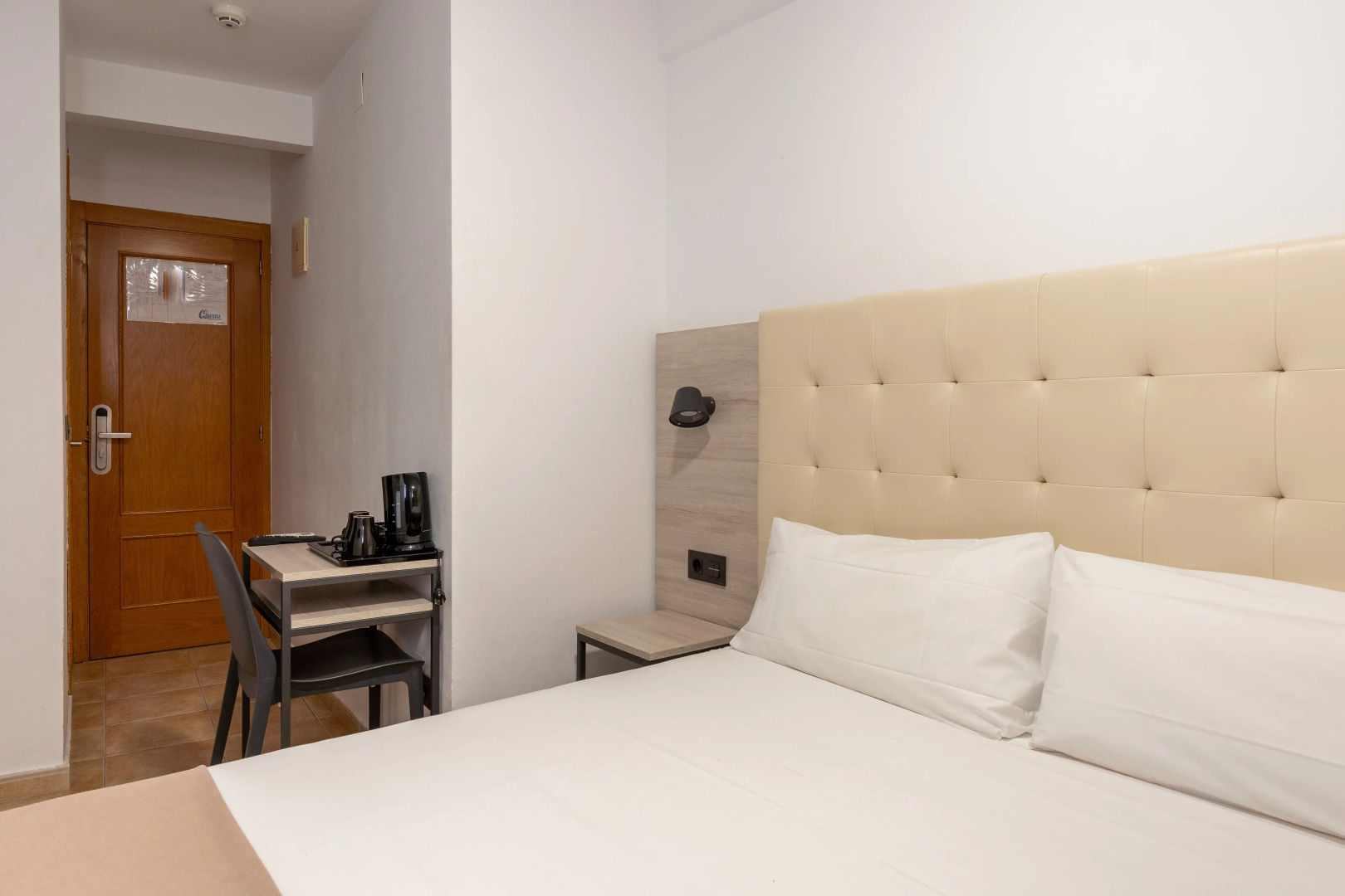 Hotel Queens - Adults Only By Mc