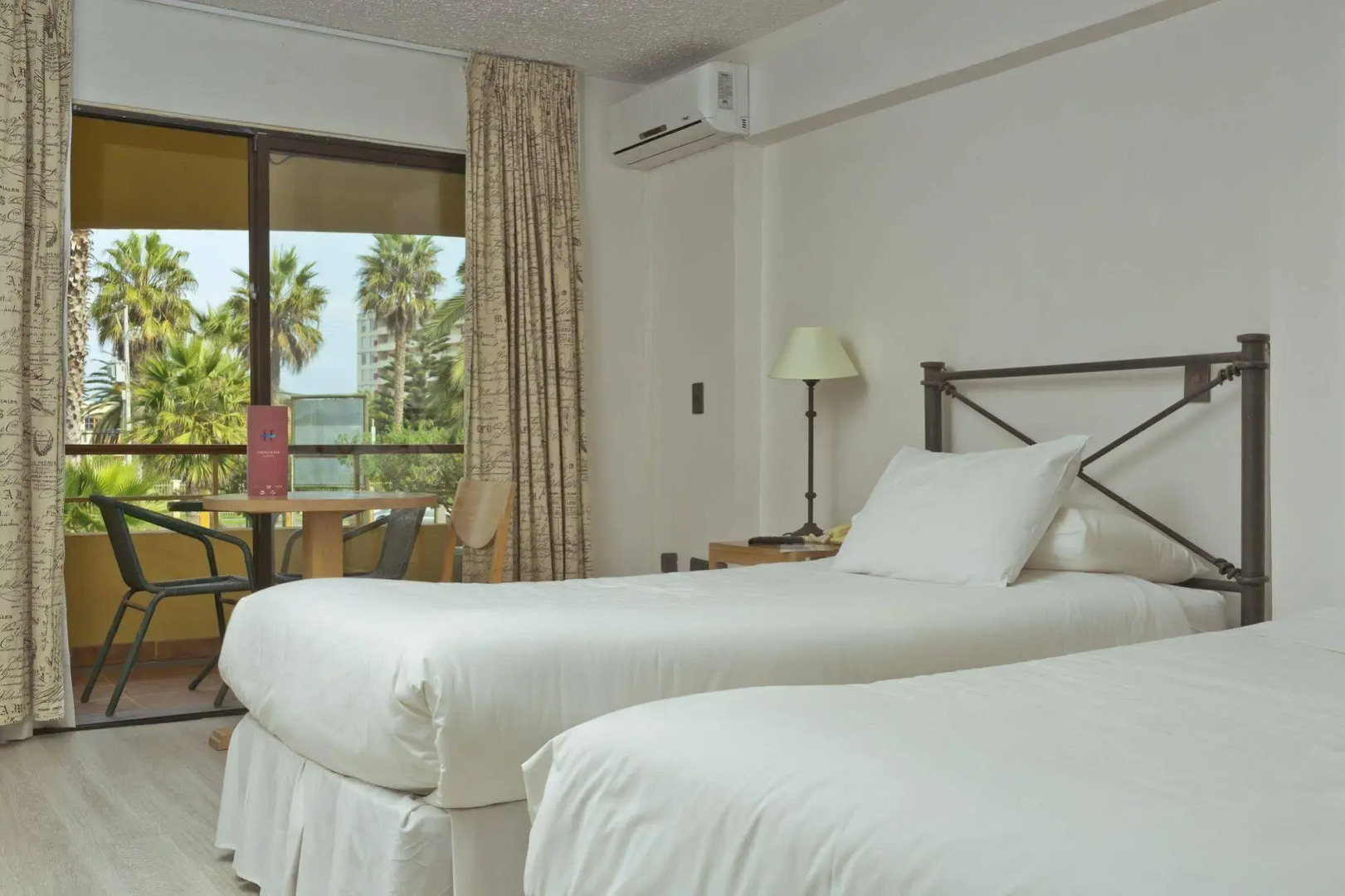 Hotel Playa Campanario