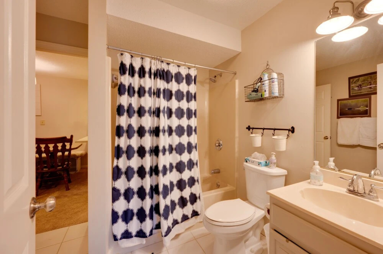 Lincoln Condo ~ 2 Mi to Loon Mountain Resort!