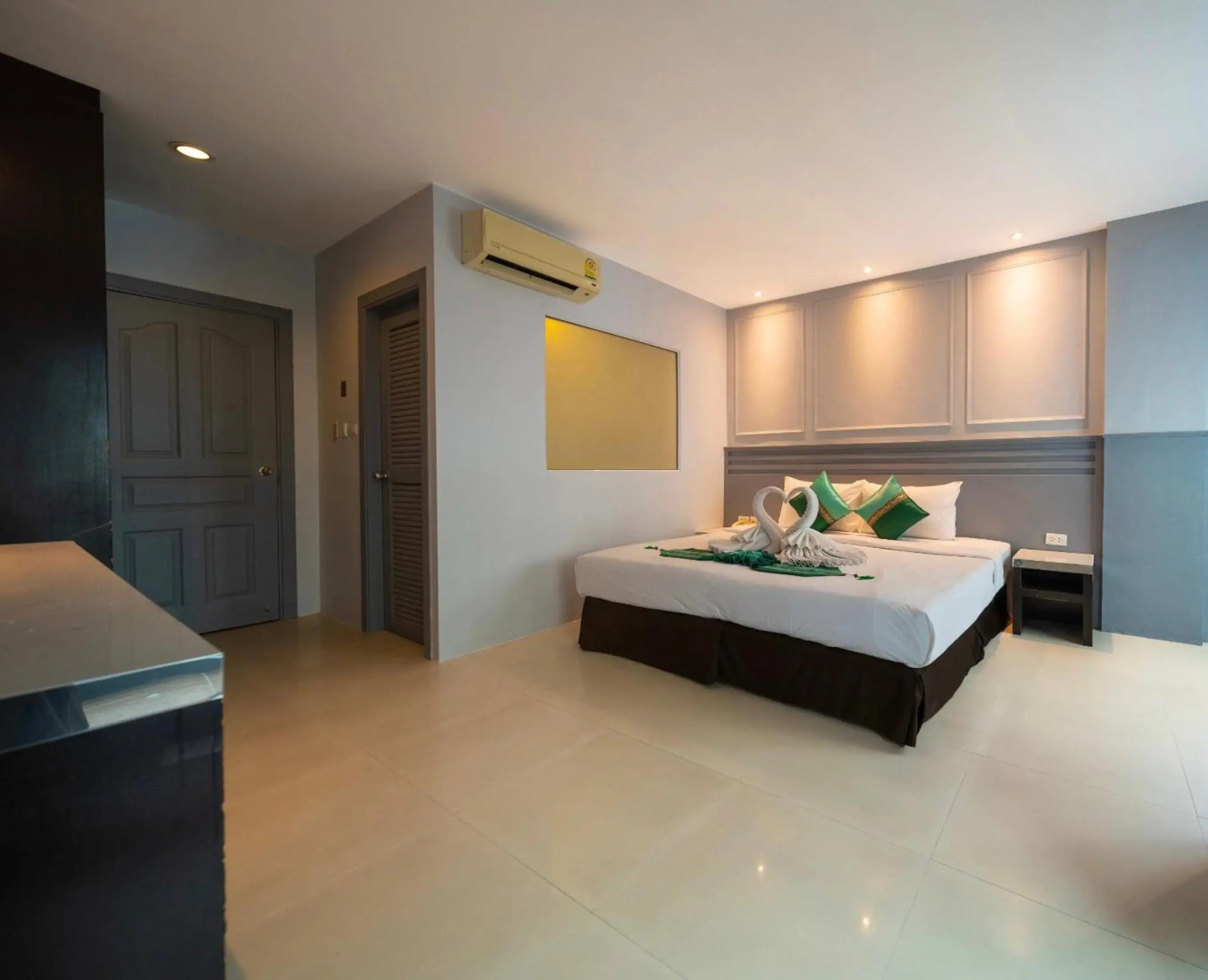 FunDee Boutique Hotel