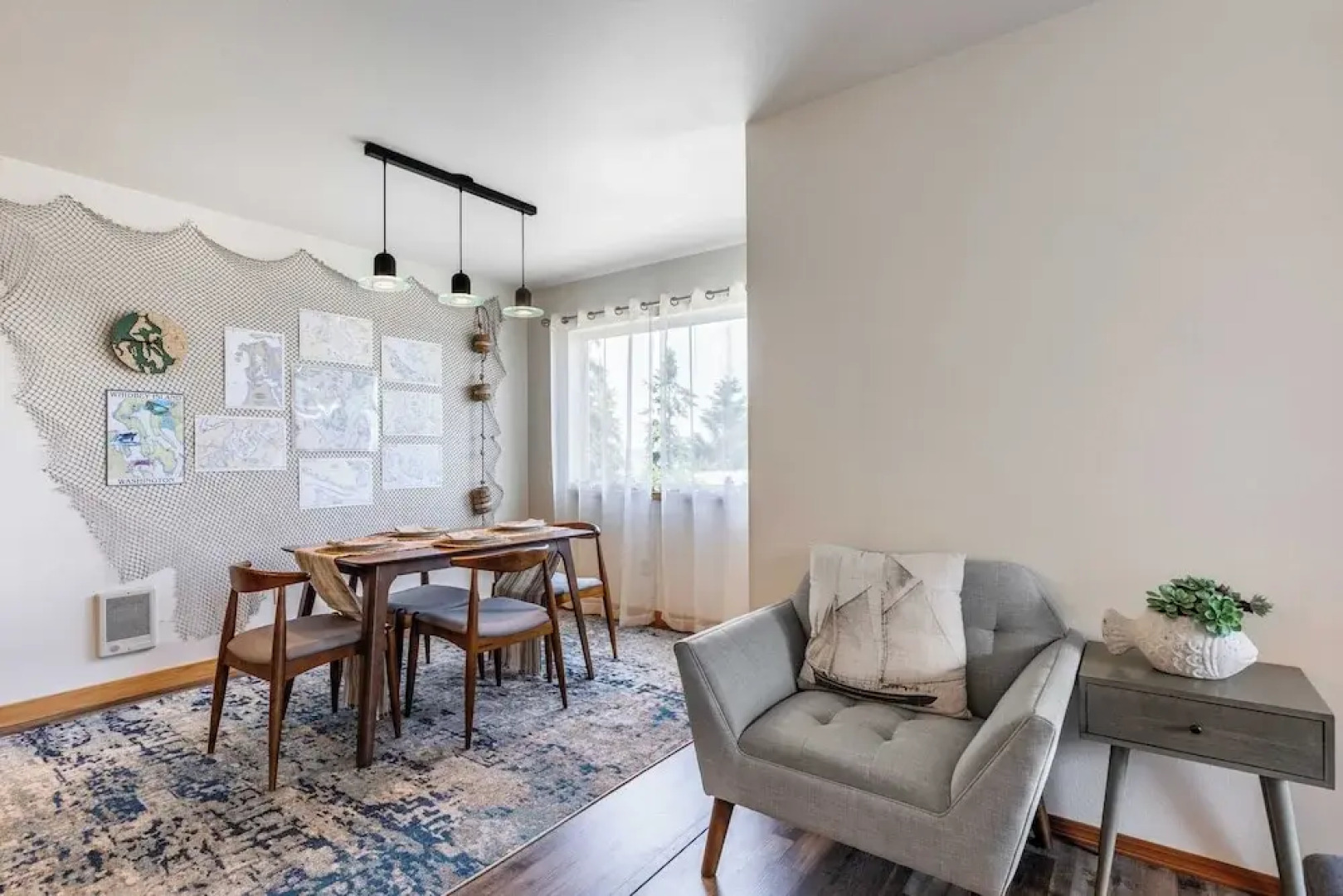 Seaside Getaway by Avantstay Deck w/ Views