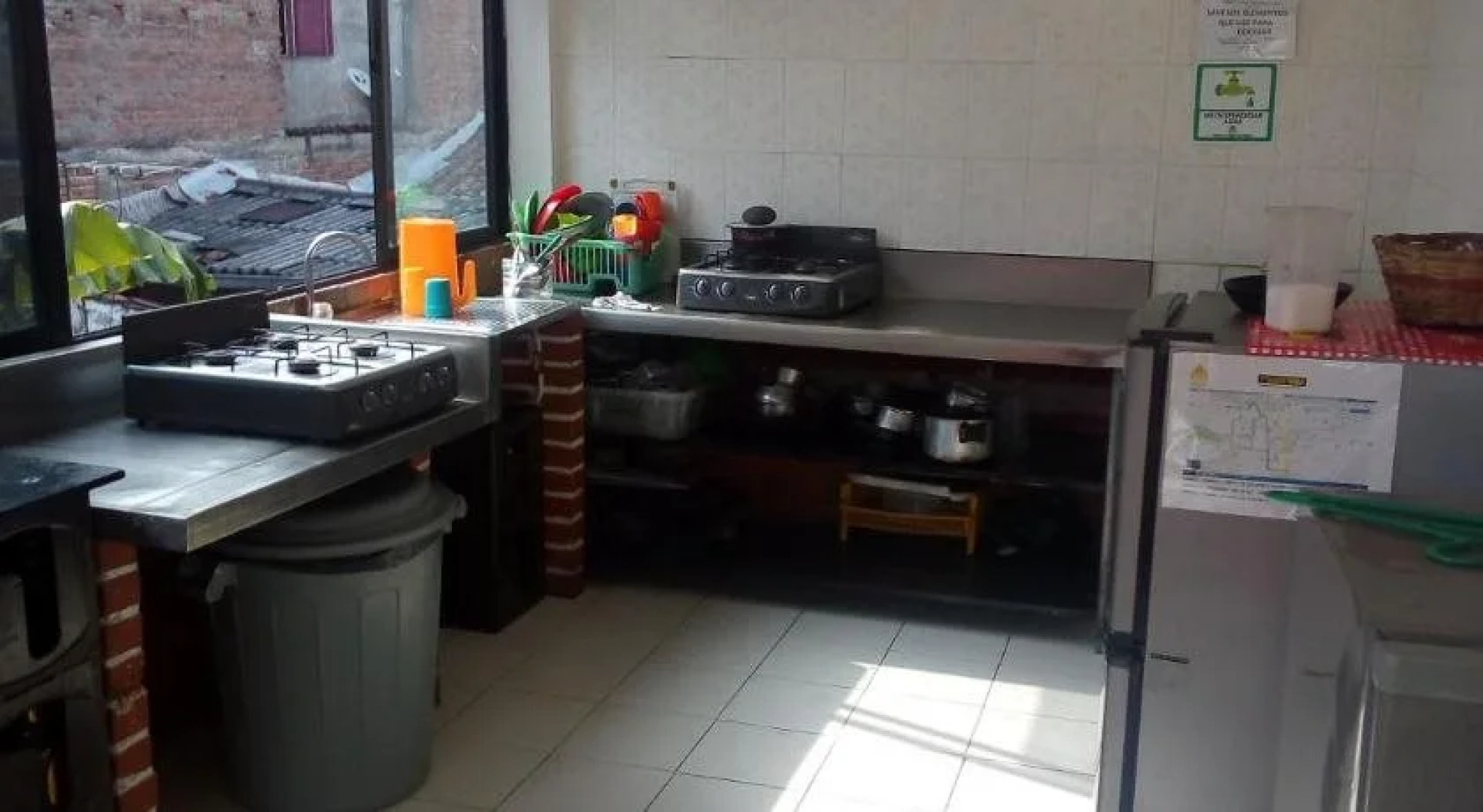 Hostal Casa Amarilla - Hostel