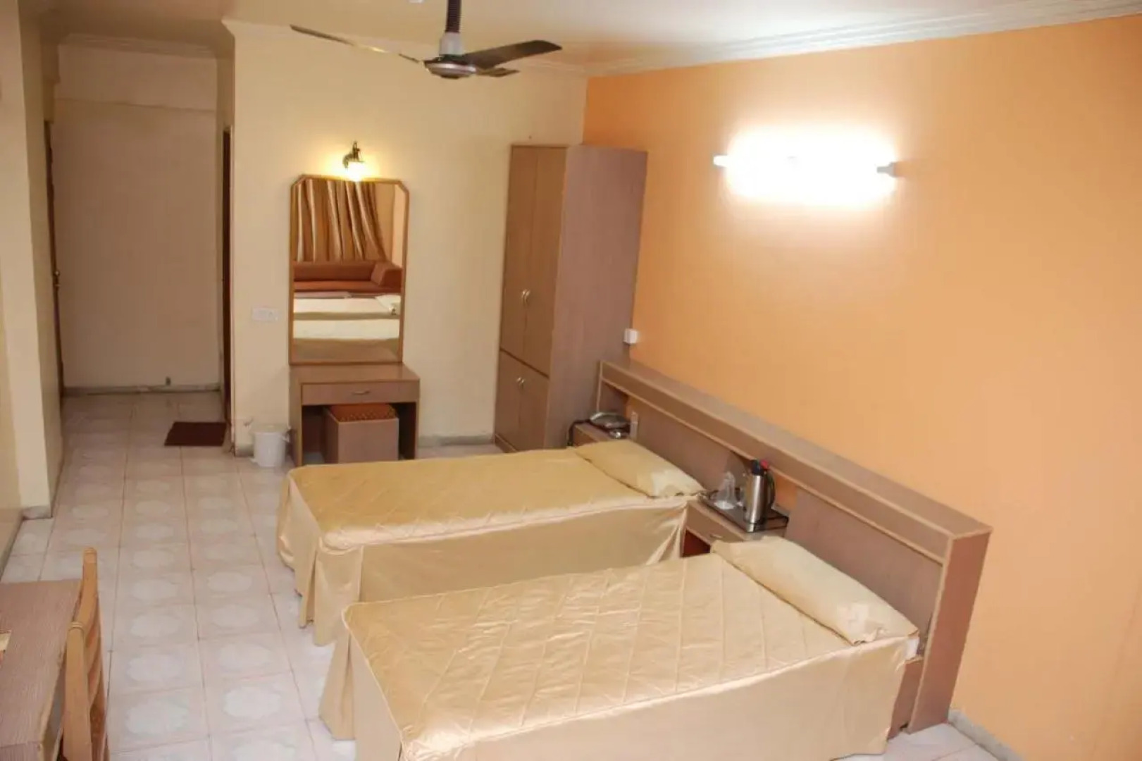 Hotel RutuGandh Heritage