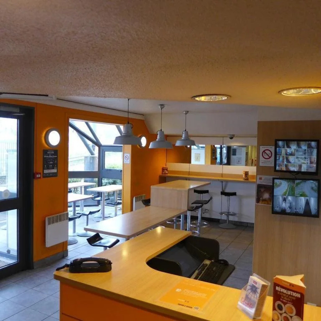 Hotelf1 Marne la Vallée Noisy le Grand / Champs