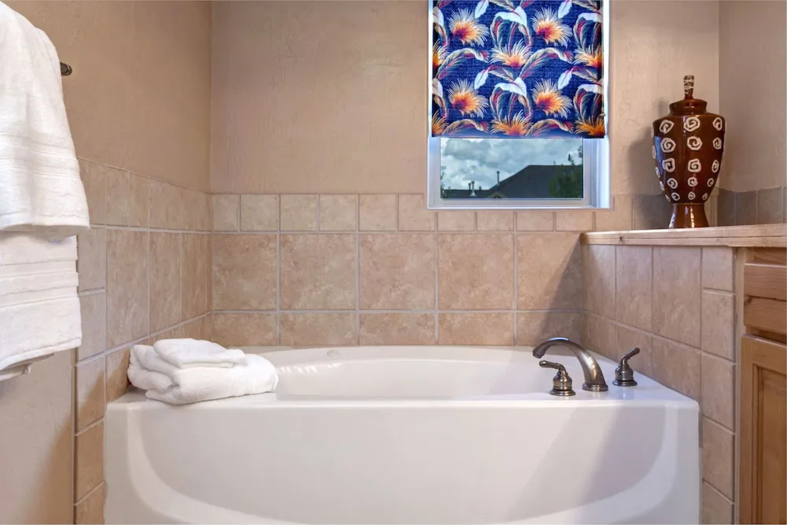 1539 West Redstone Ave Unit C2 - 3 Br townhouse by RedAwning