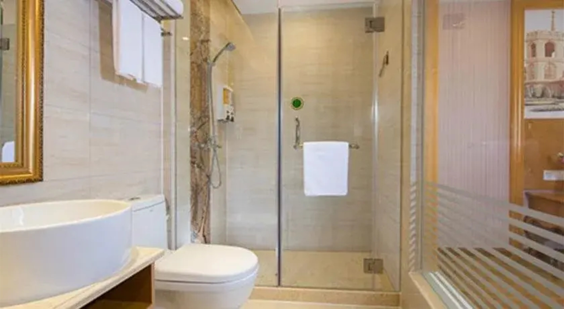 Vienna Hotel Dongying Taihangshan Road