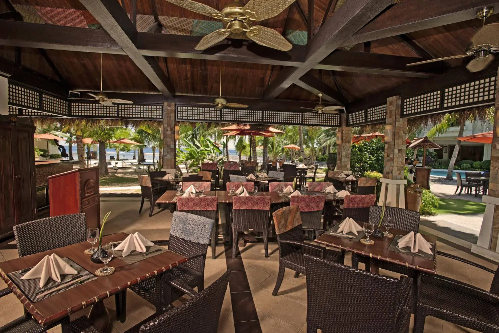 Costabella Tropical Beach Hotel