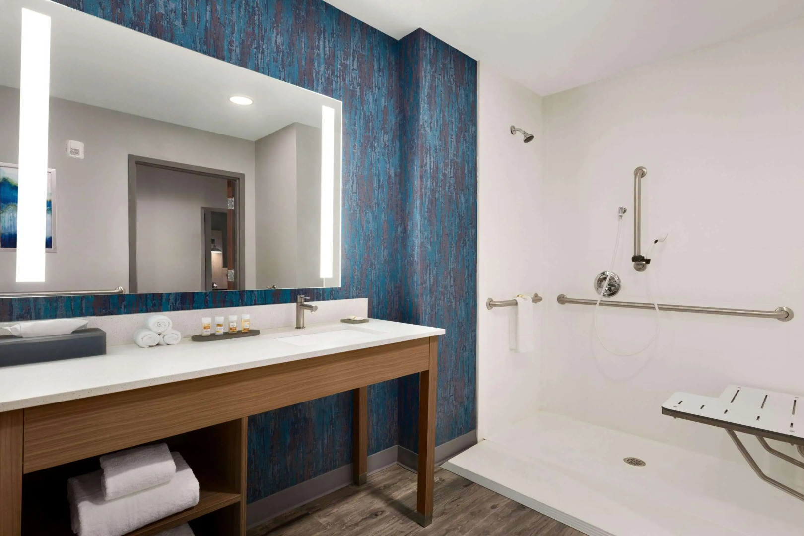 La Quinta Inn & Suites by Wyndham Brunswick/Golden Isles