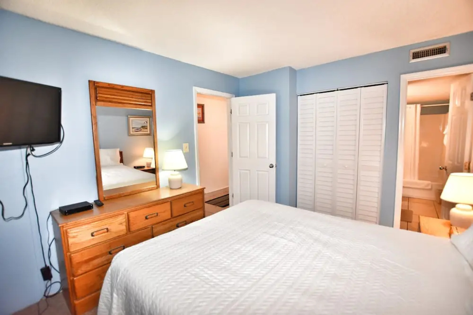 0105 Waters Edge Resort 1 Bedroom Condo by Redawning