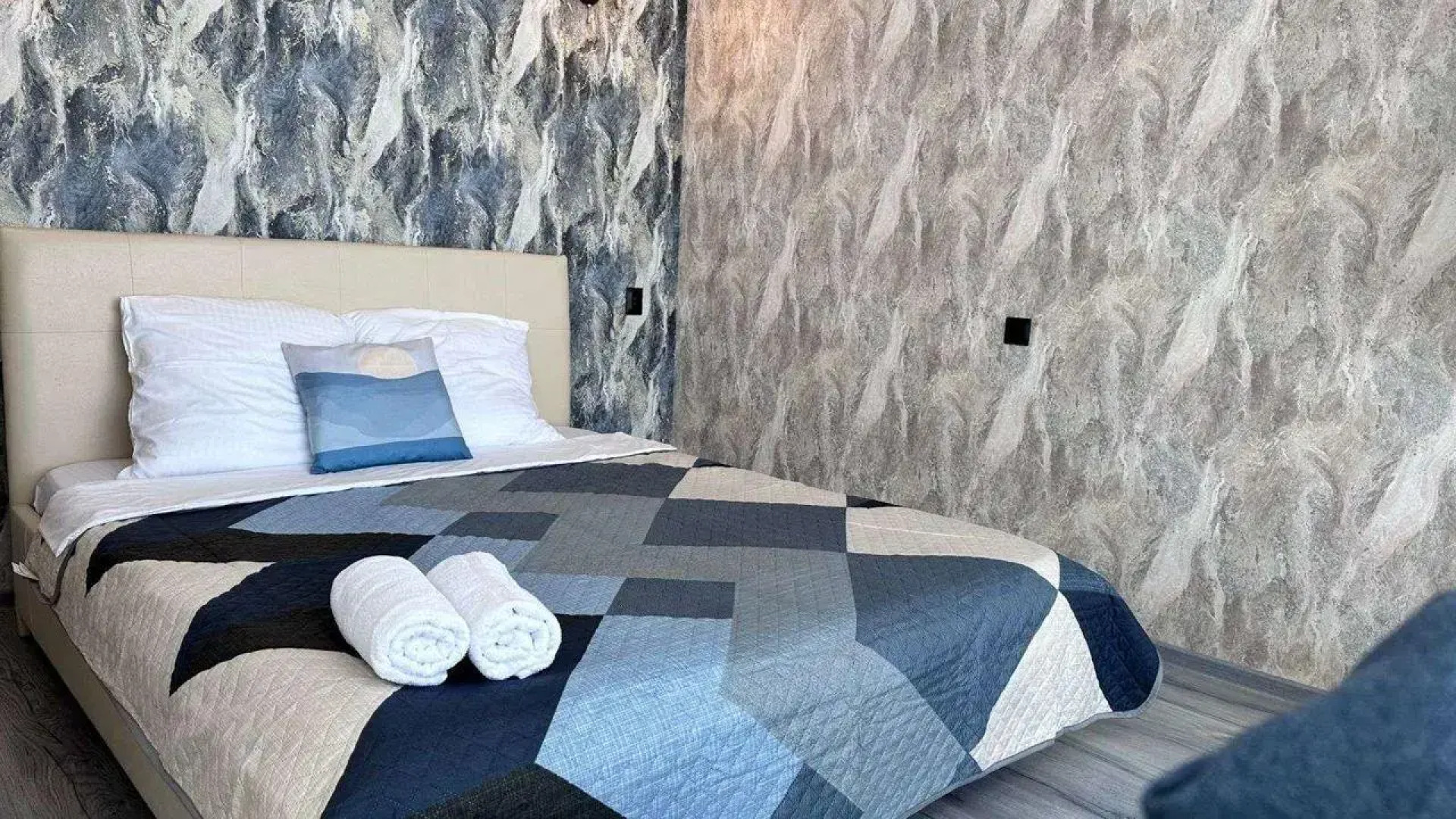 Апартаменты на улице Владимира Кайды 4