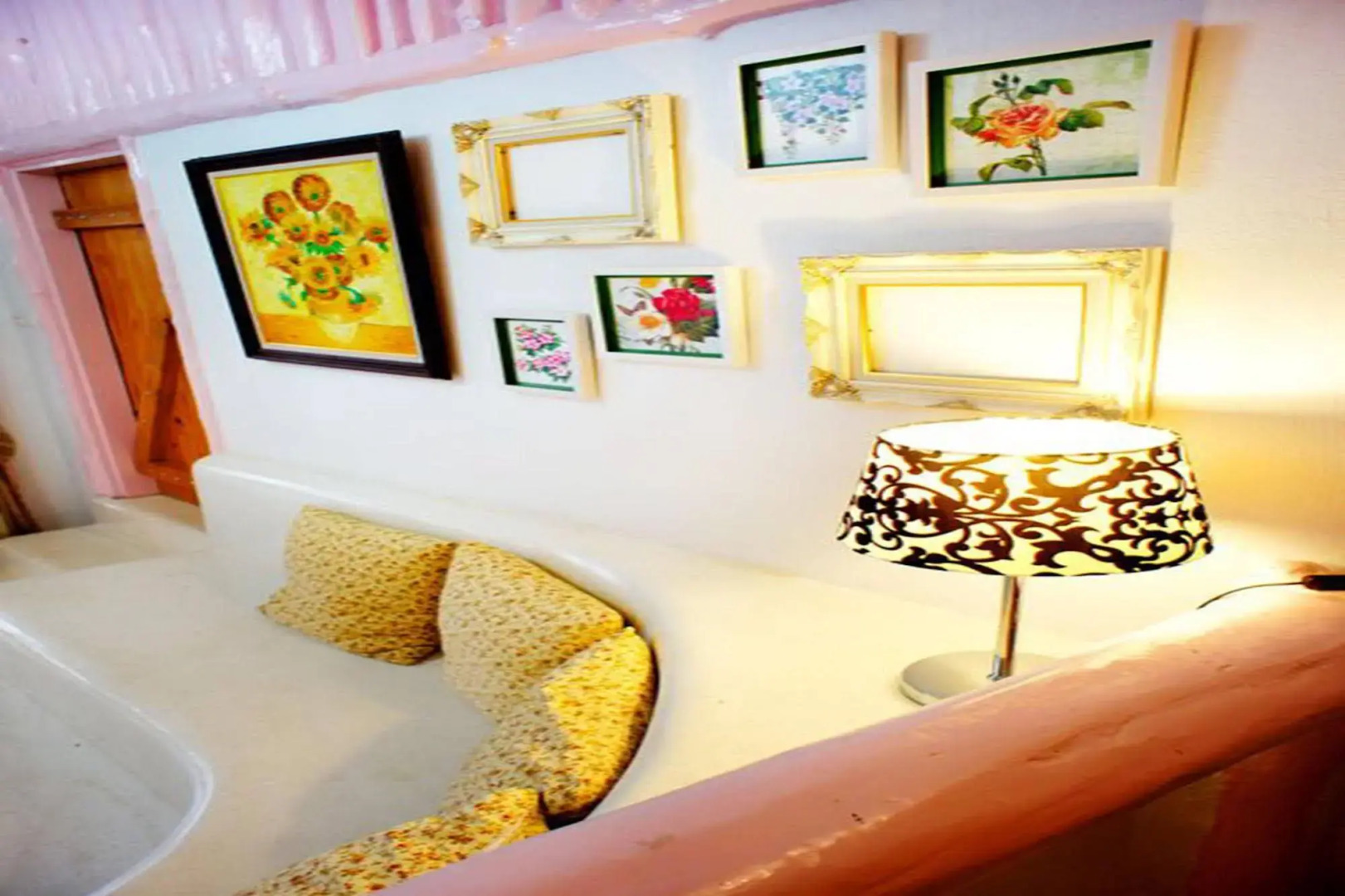 Morning Glory Resort