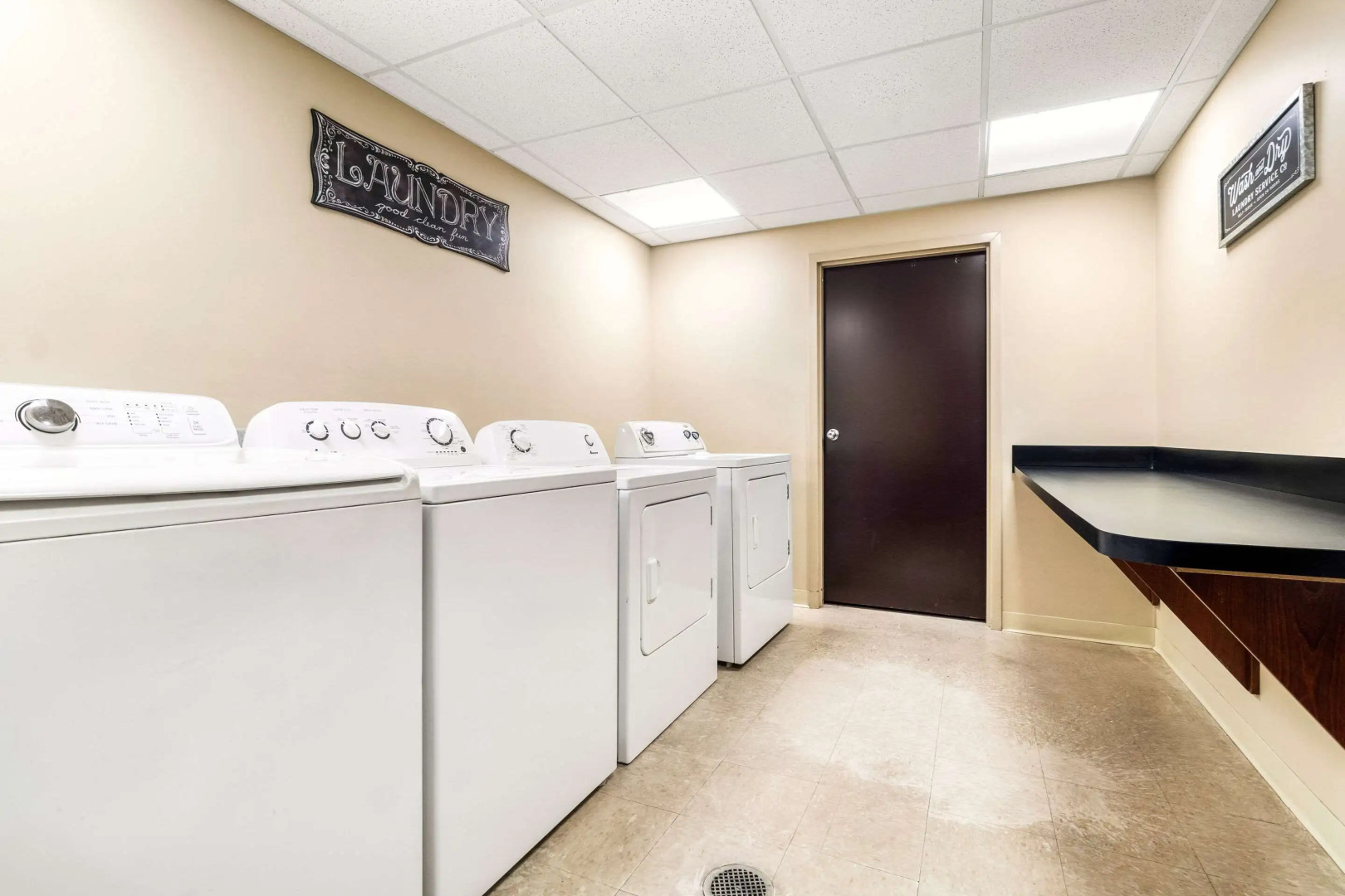 Sleep Inn & Suites Dyersburg I-155