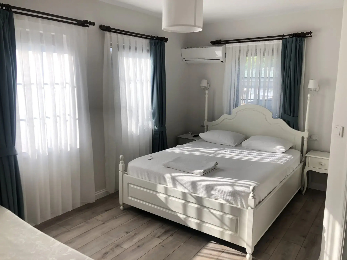 Bozcaada Kırlı Otel