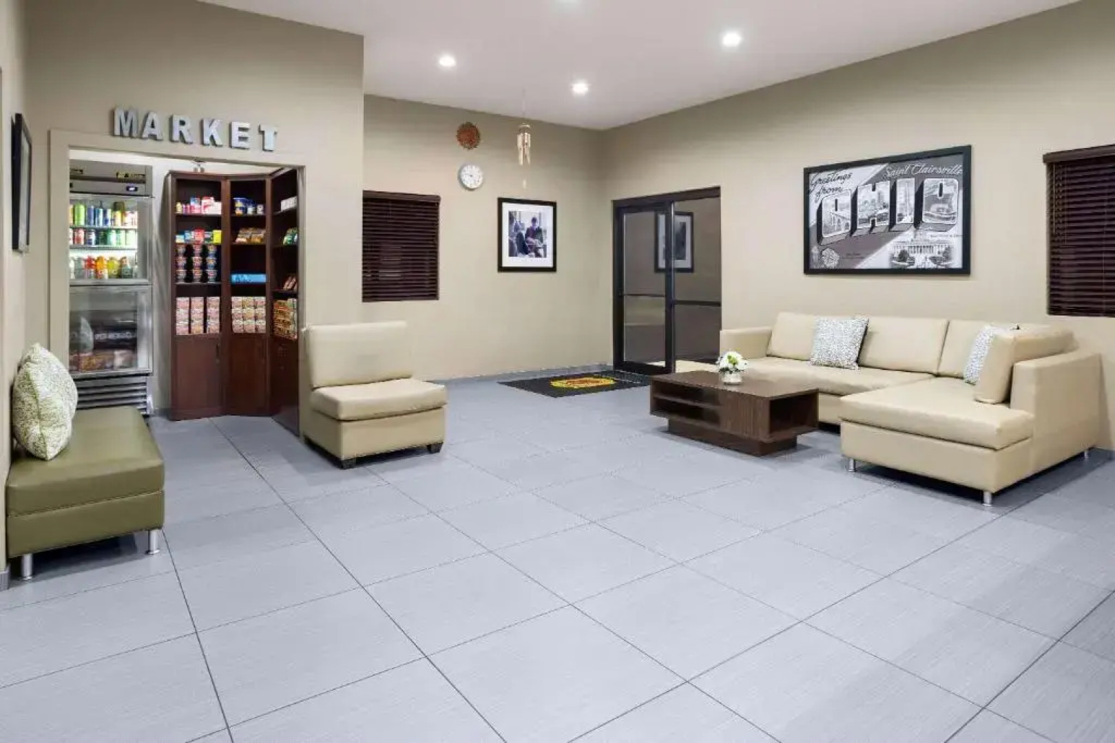 Super 8 St. Clairsville OH/Wheeling WV Area