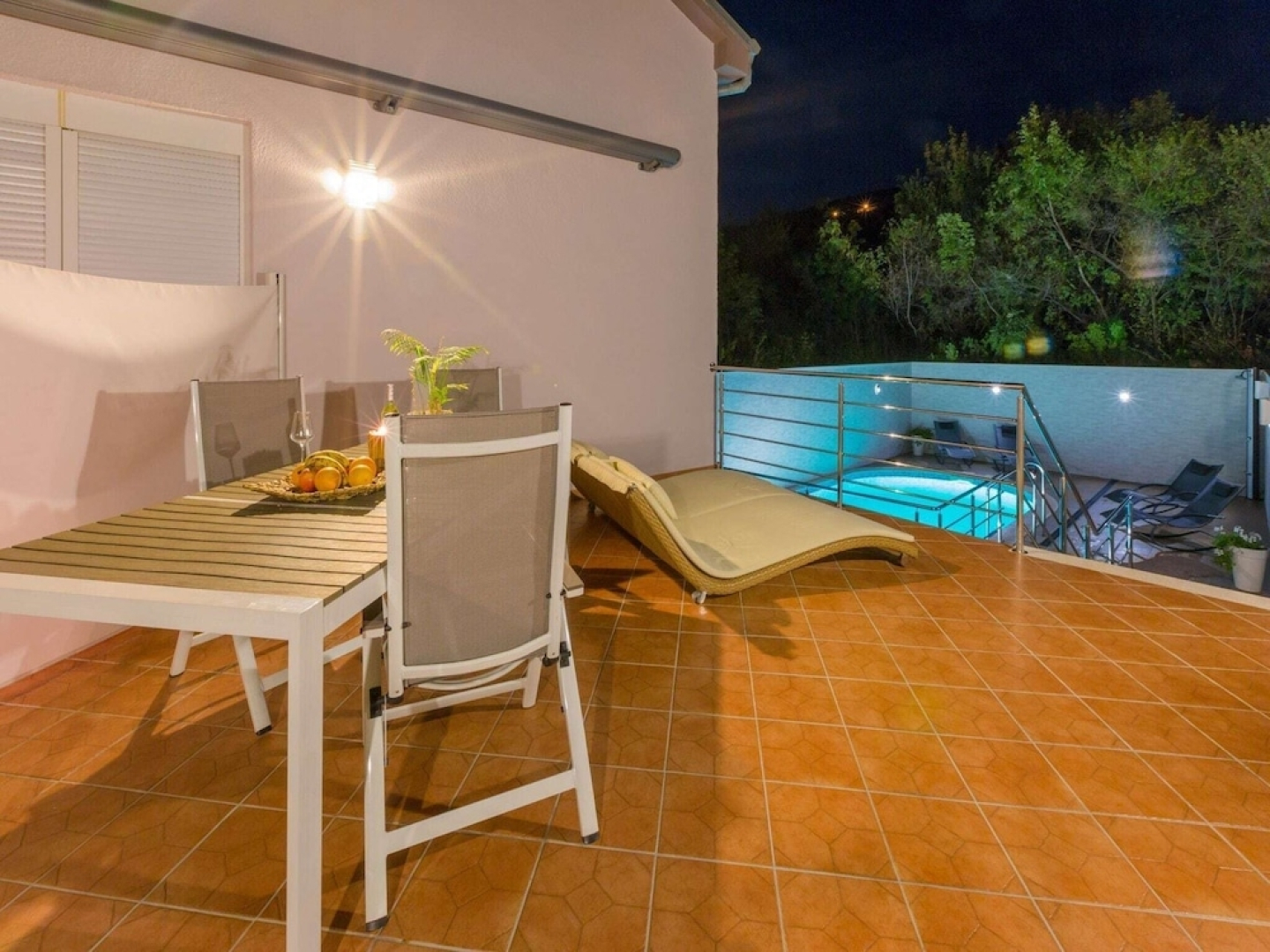 Modern Apartment in Dramalj With Swimming Pool