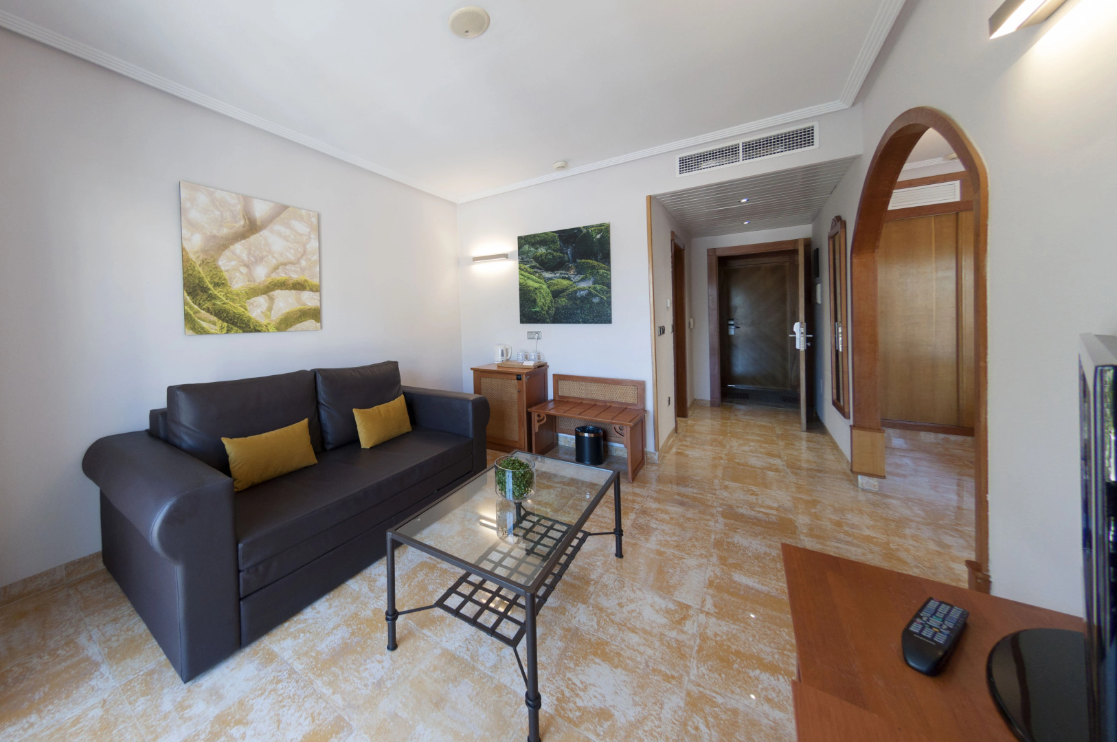 Hotel La Laguna Spa And Golf