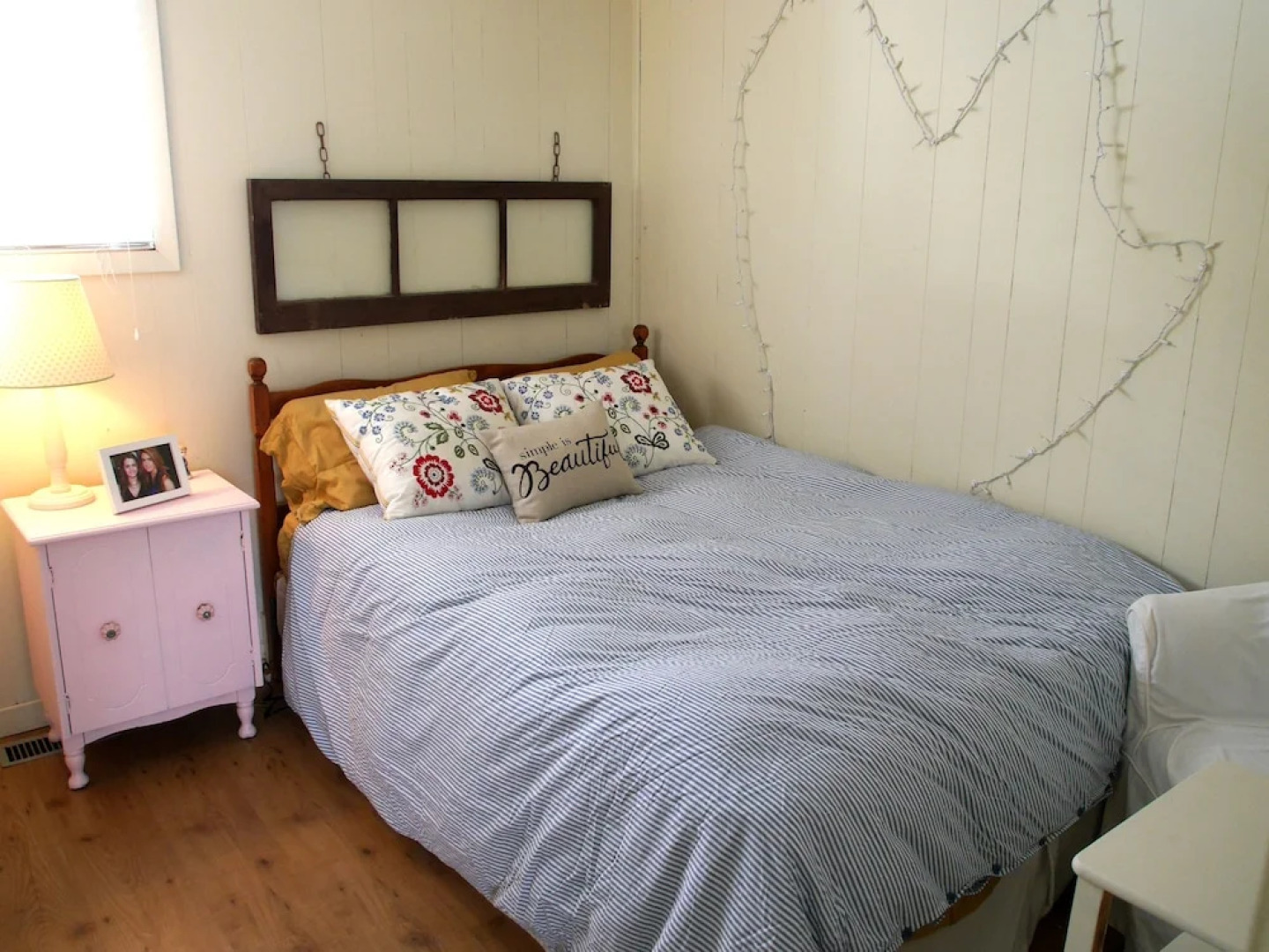 Lake Simcoe Watefront Cottage