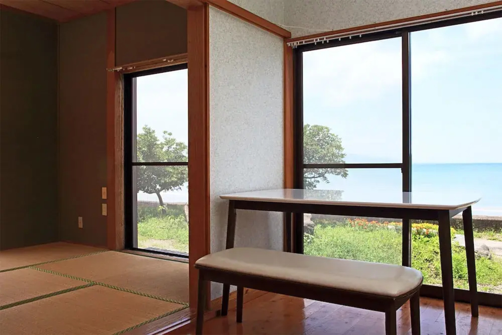 Sasayakana Ouchi Sakida Kushima