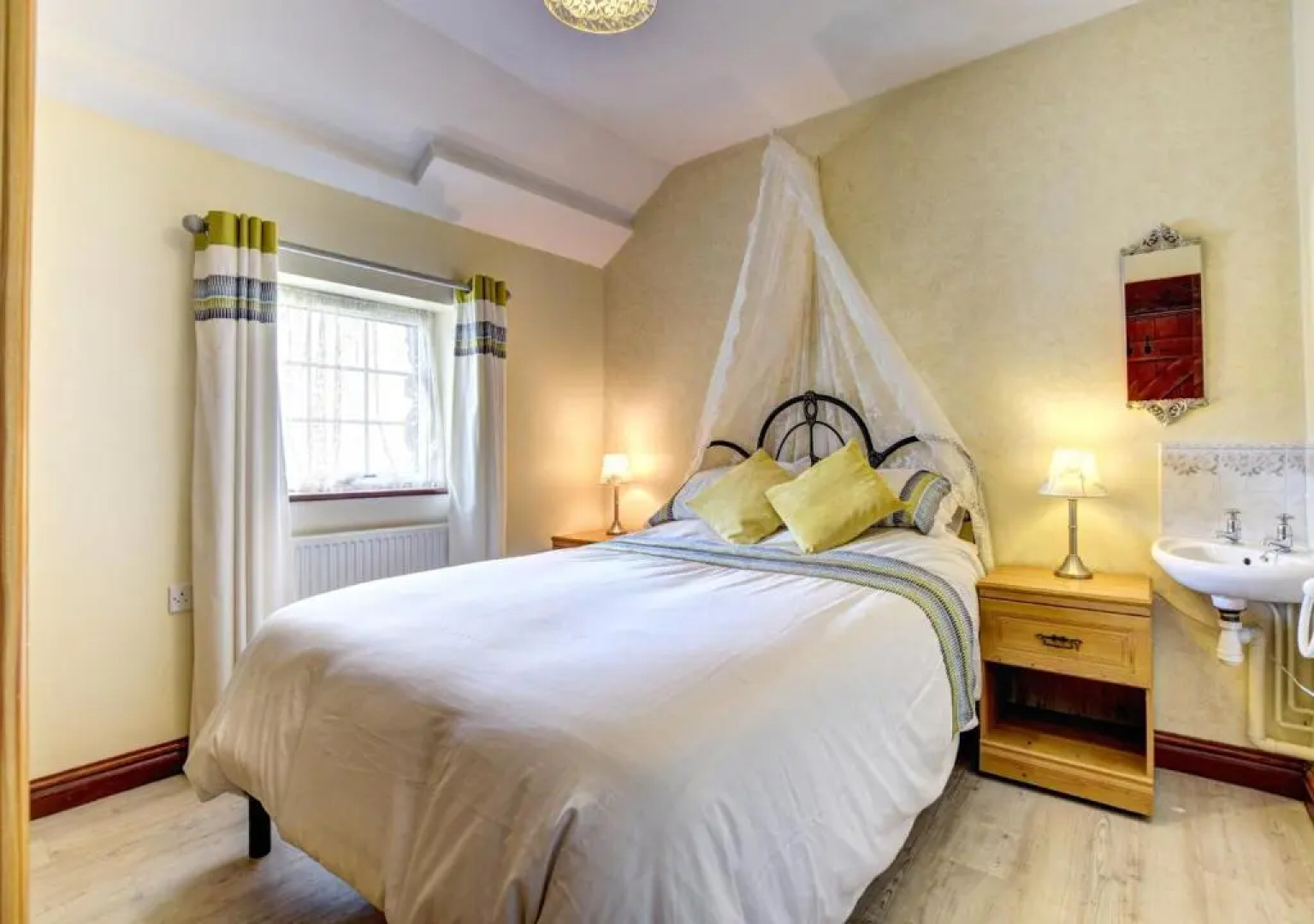 Holiday Home Stabal y Rhyd