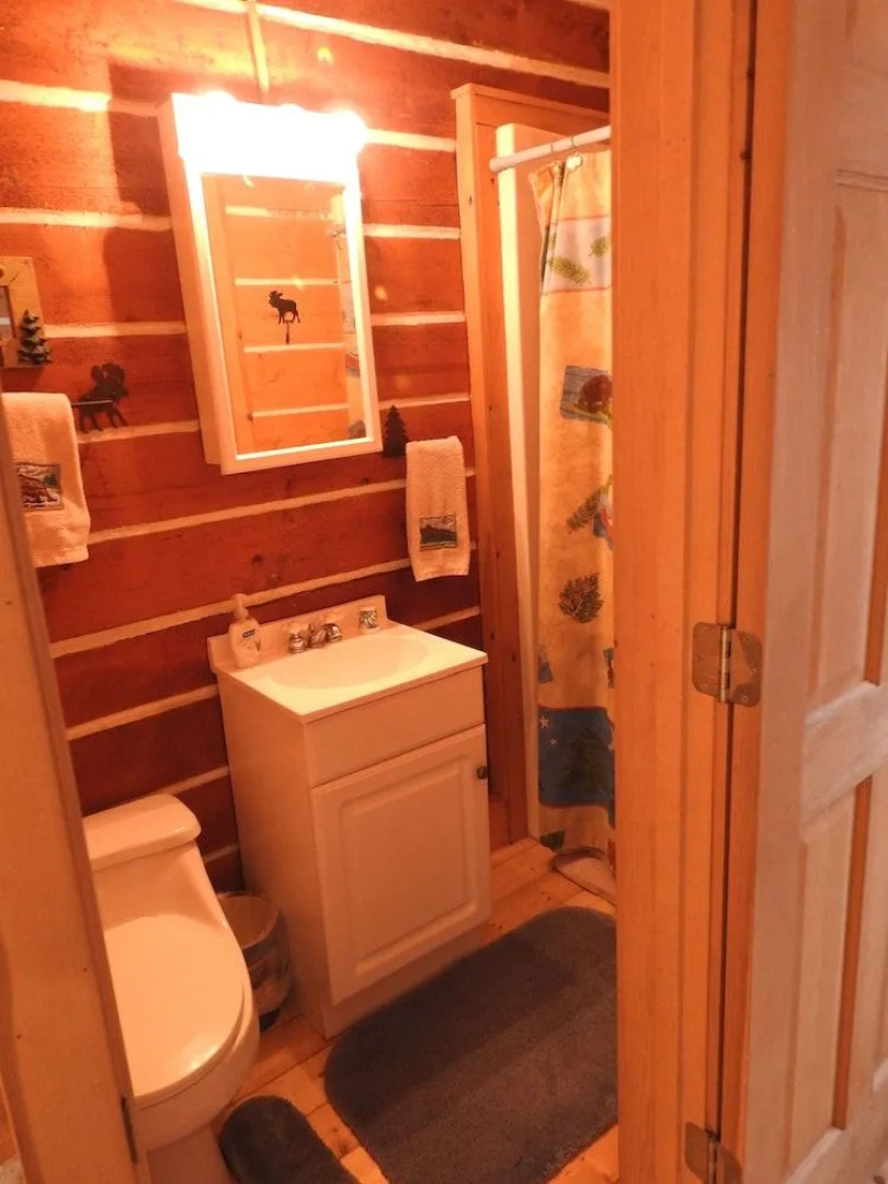 Alaska Adventure Cabins