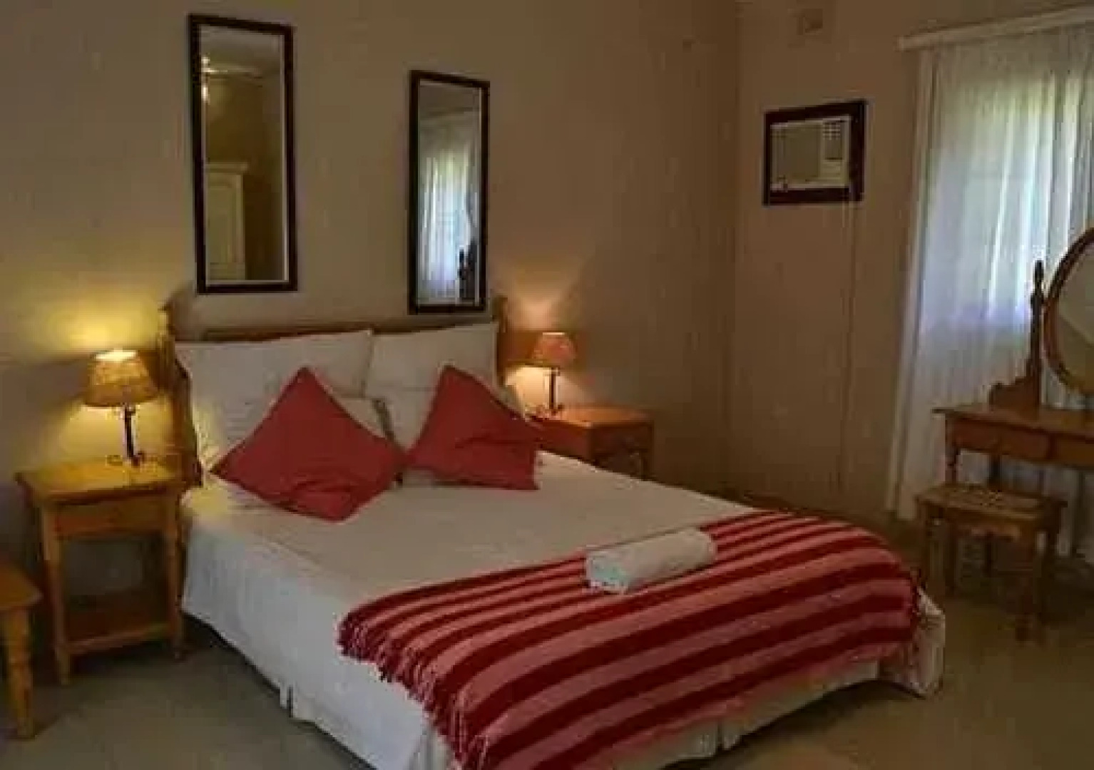 Tradewinds Country Inn