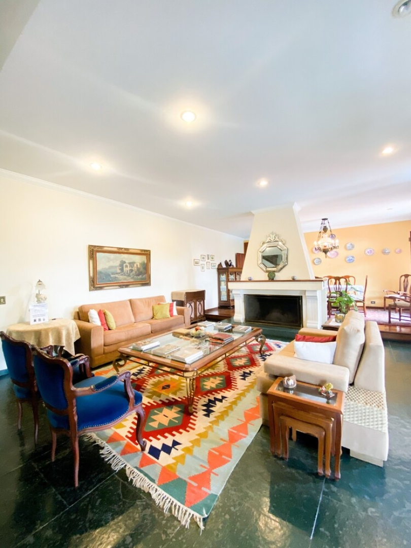 Excelente Propriedade na Granja Viana