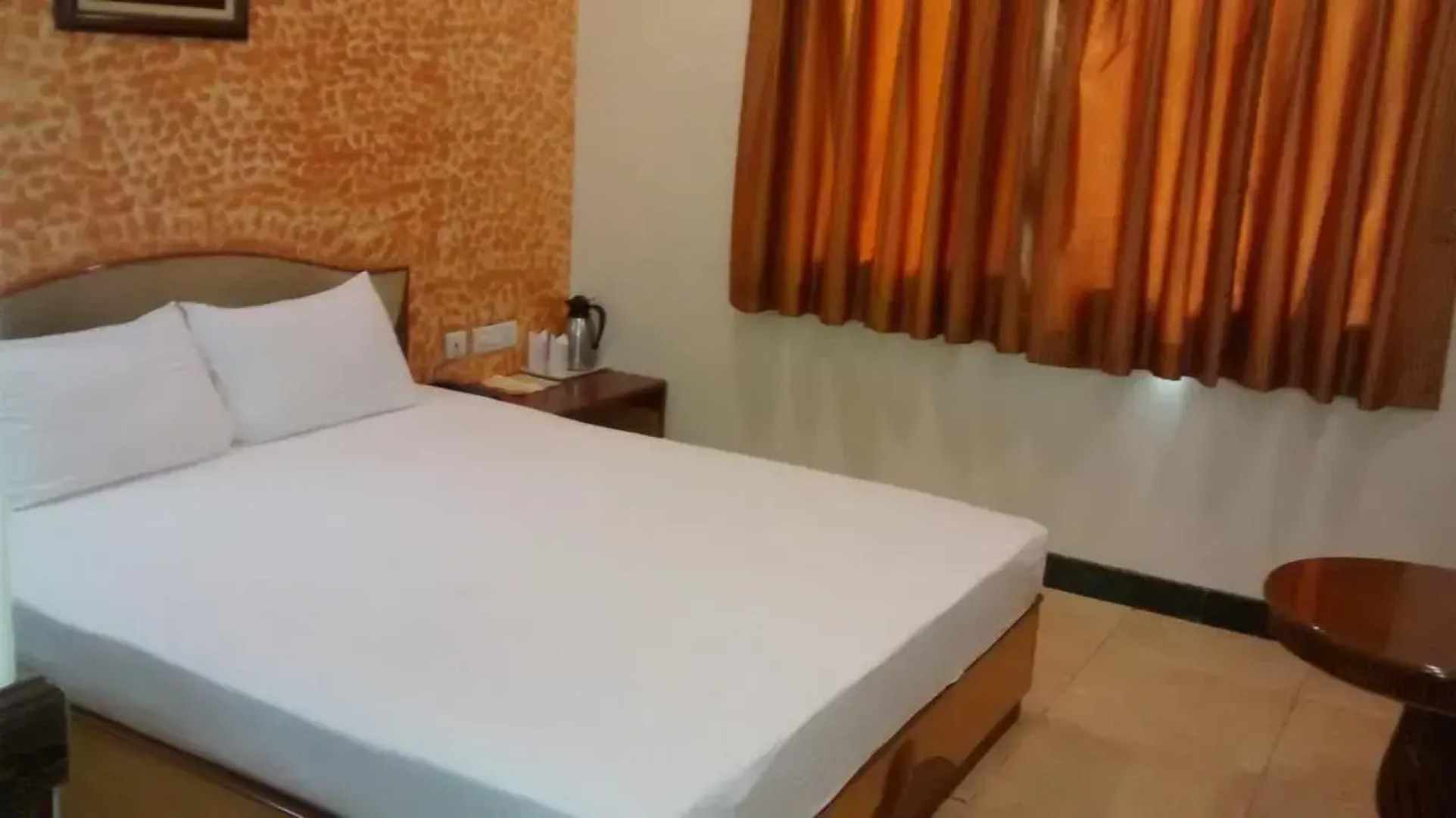 Wingston A TreeHouse Hotel Mathura