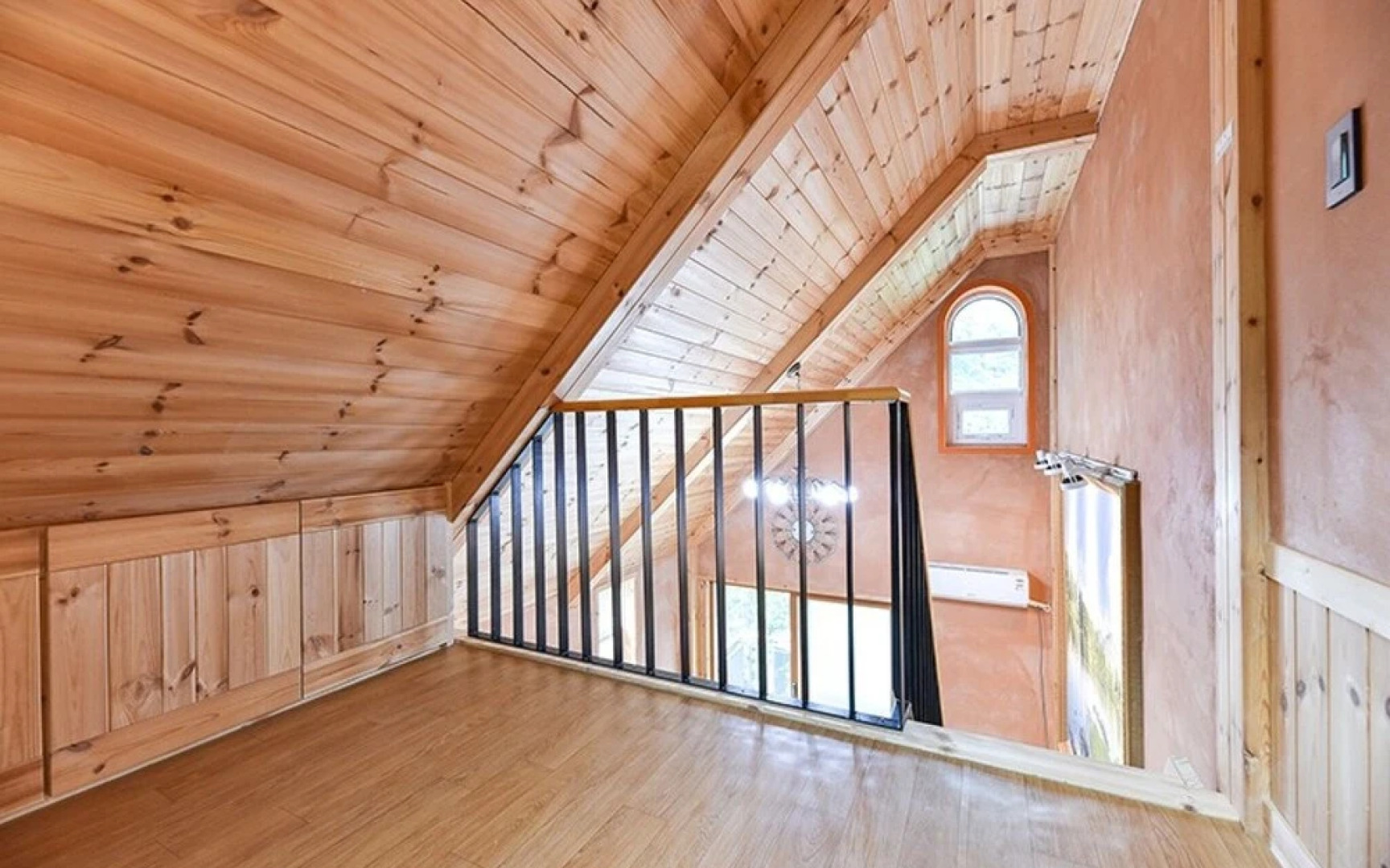 Gwangyang Banwolsanjang Pension