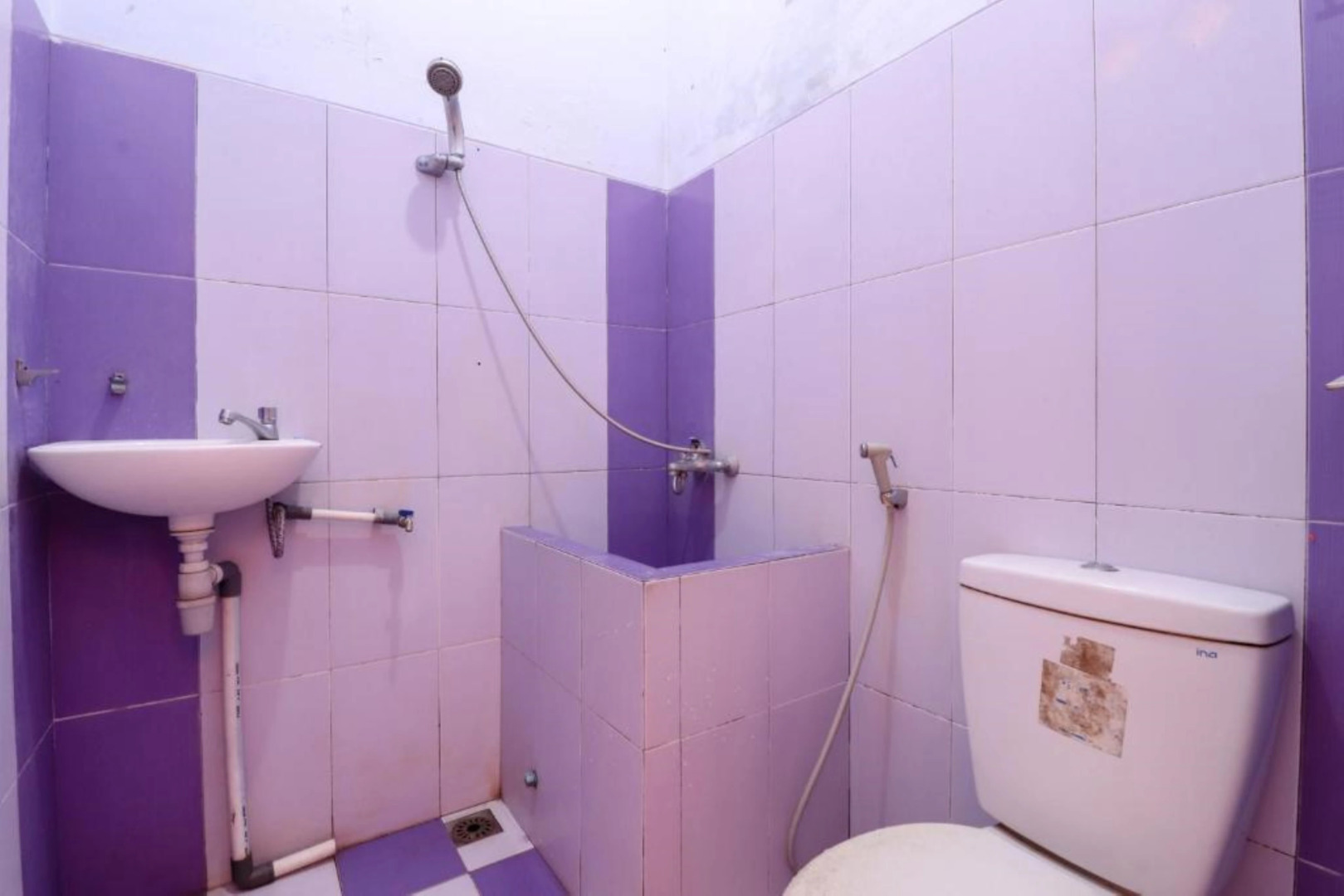 The Joglo Family Hotel by ZUZU