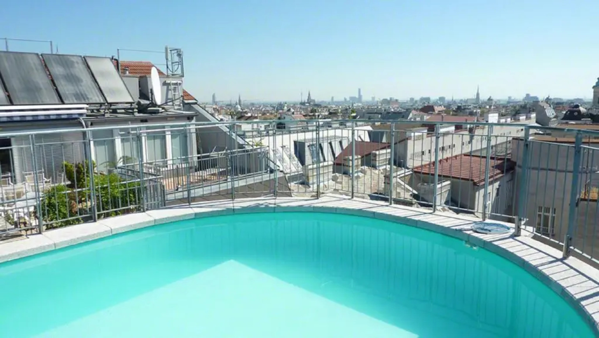 Living Vienna Apartment