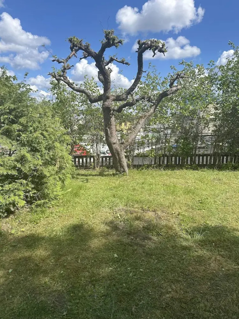 Stockholm - 5-beds - Sleeps 12 - Garden