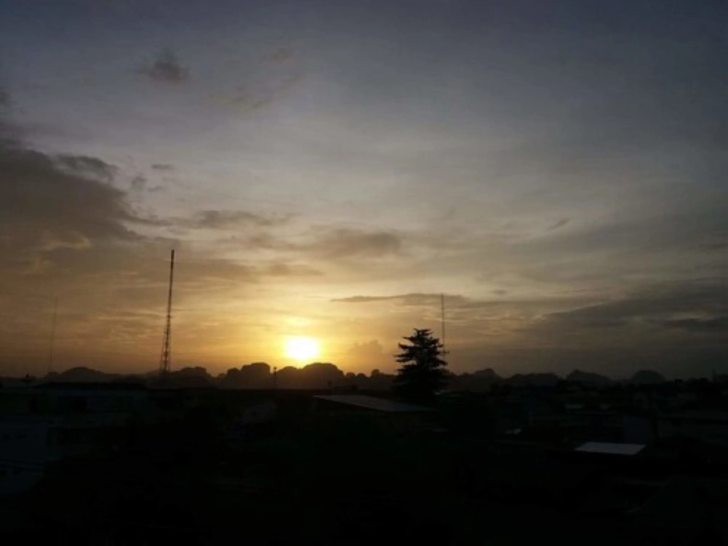 8 Sleepers Street Hostel