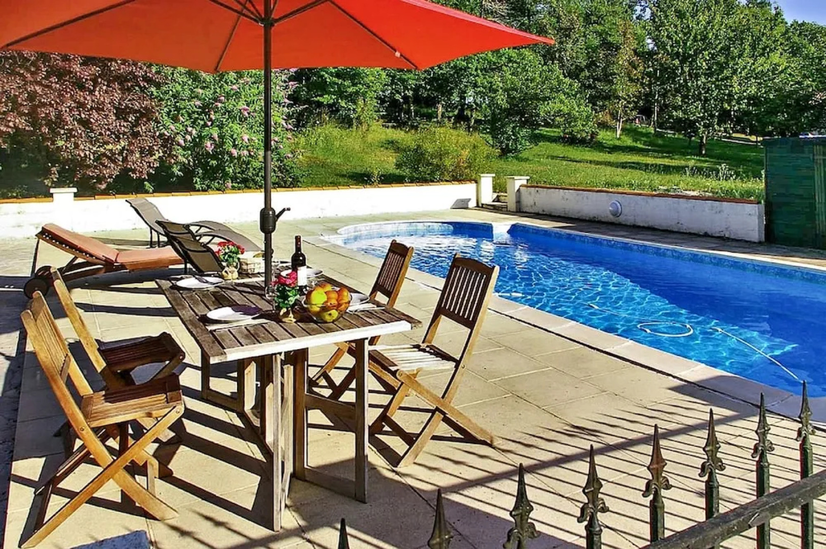 Villa With 4 Bedrooms in Dompierre-sur-charente, With Private Pool, En