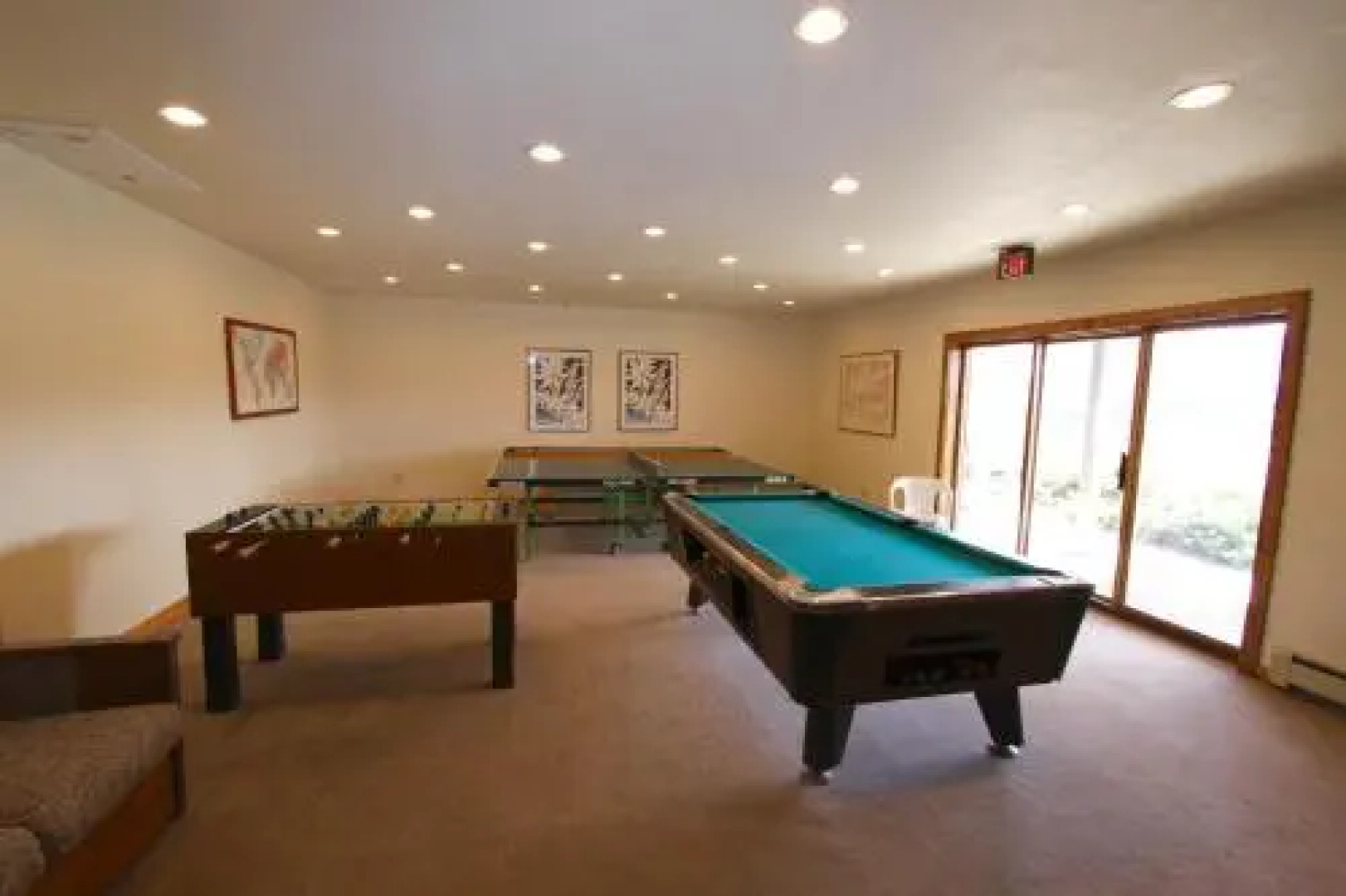 113AB Tennis Club by RedAwning