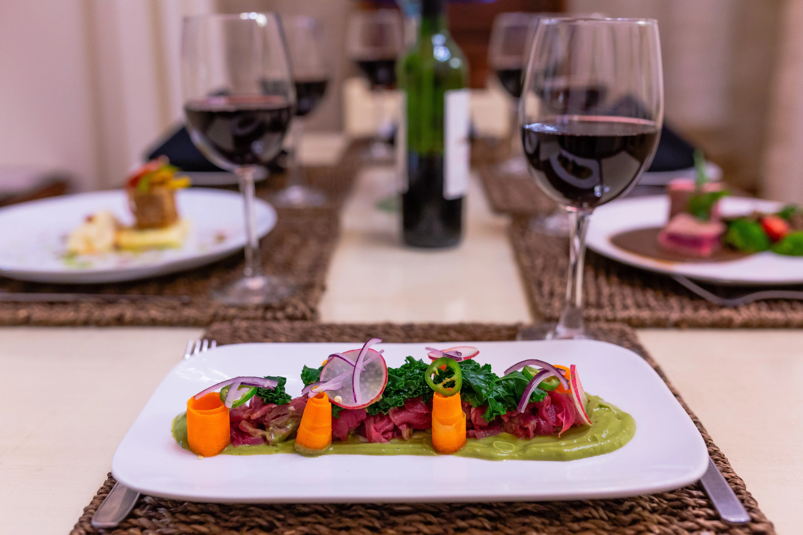 Grand Las Nubes by Inmense