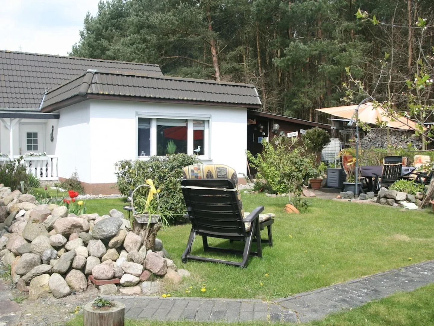 Quaint Bungalow in Biendorf near Sea