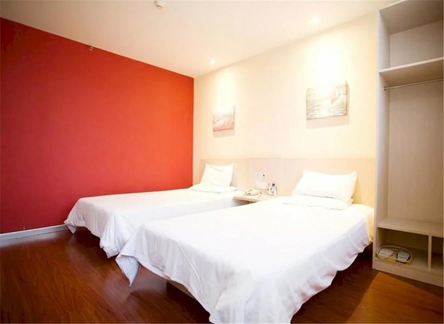 Hanting Hotel Huainan Railway Station