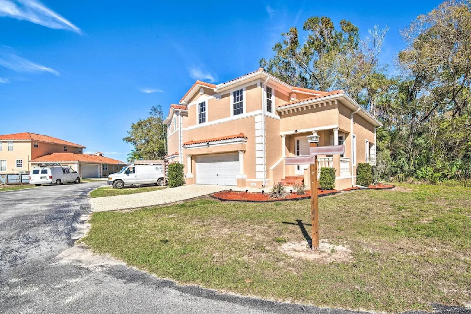 Pet-friendly Homosassa Condo: Walk to River!