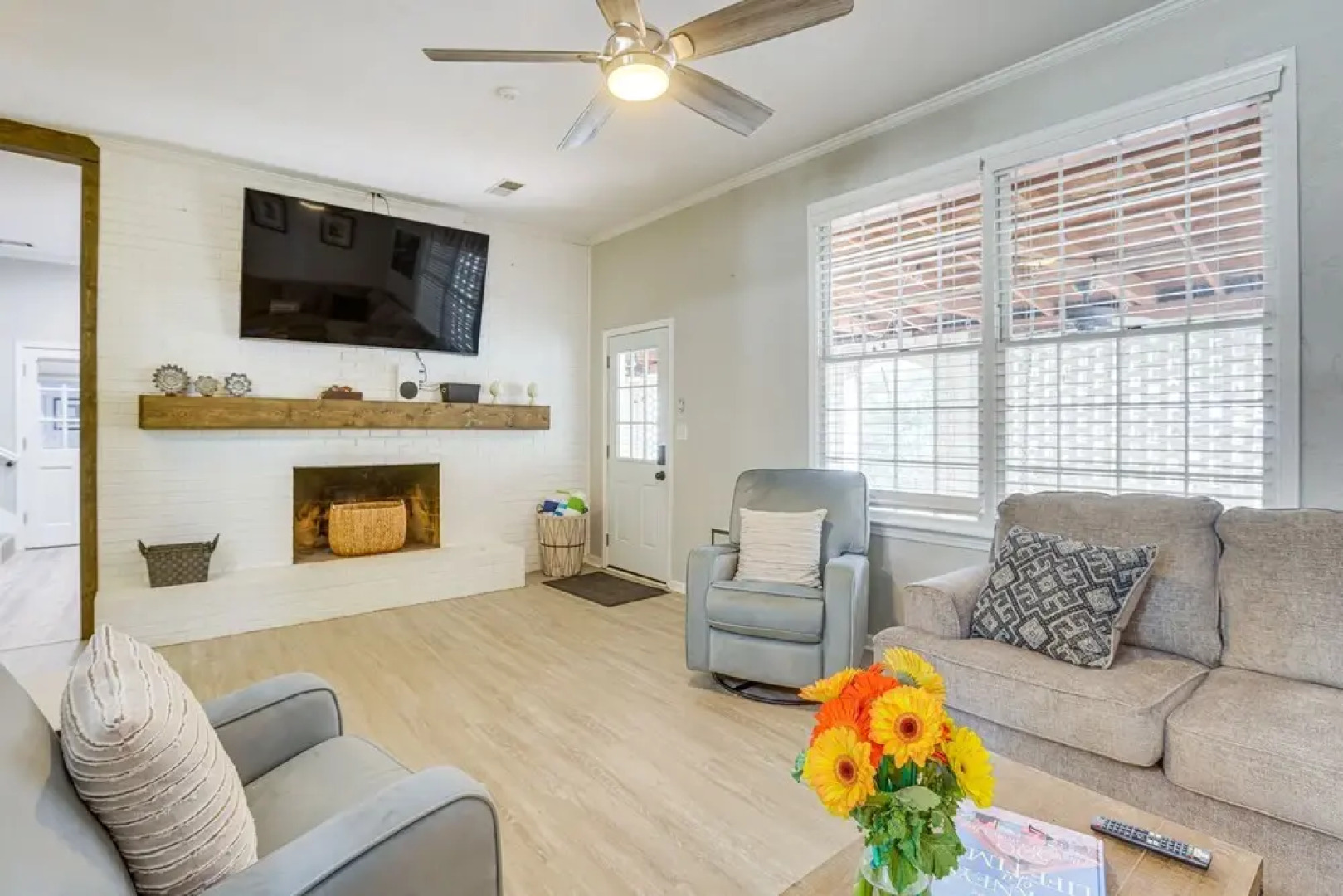 Stylish Home w/ Pool, 5 Mi to Bryant-denny Stadium