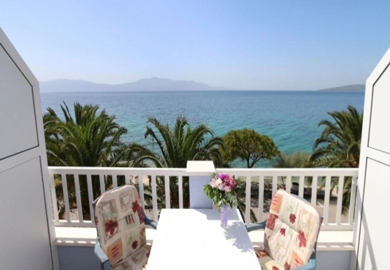 Tomo - 10 m From Beach - SA2