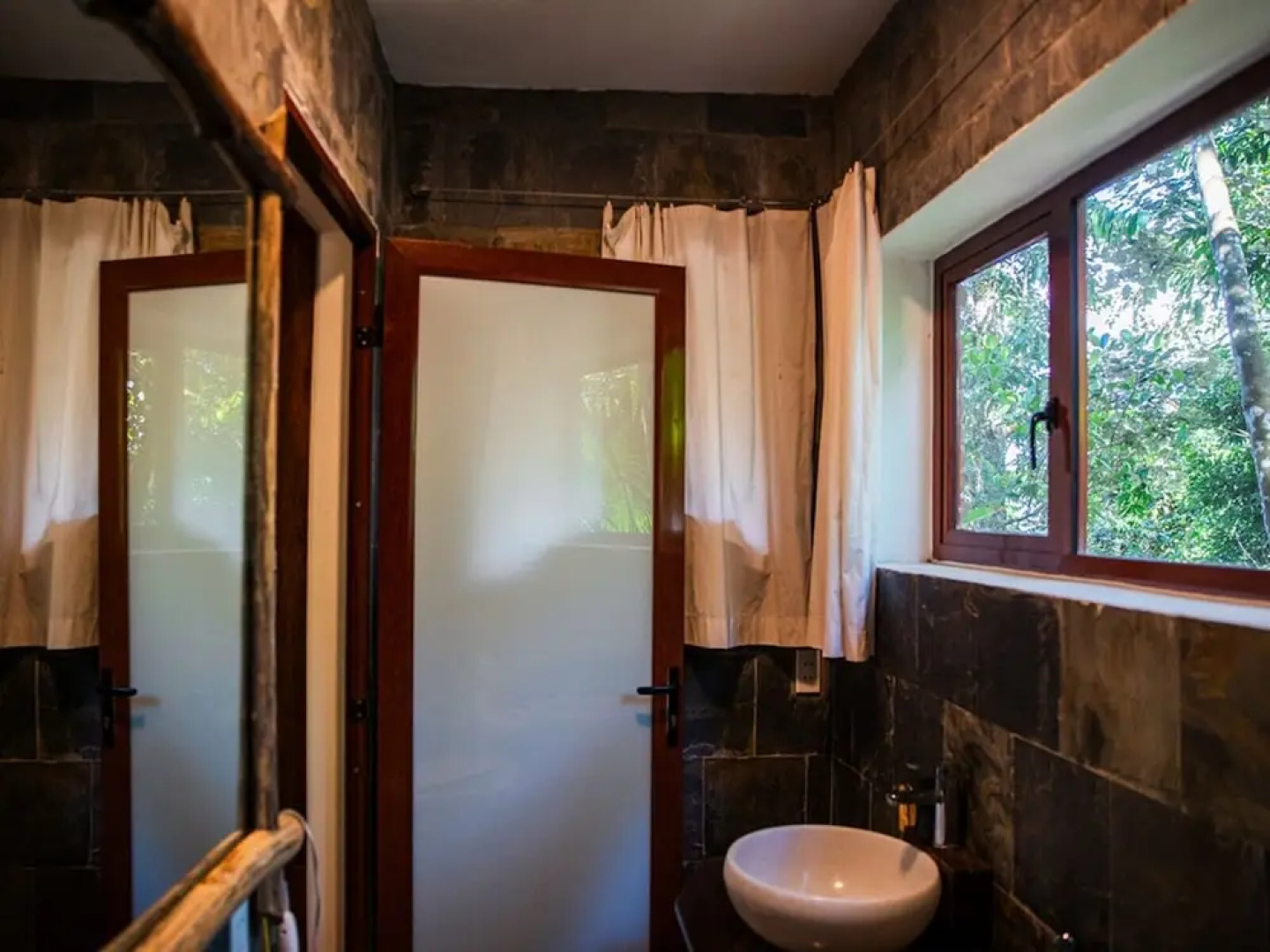 Pu Luong Jungle Lodge